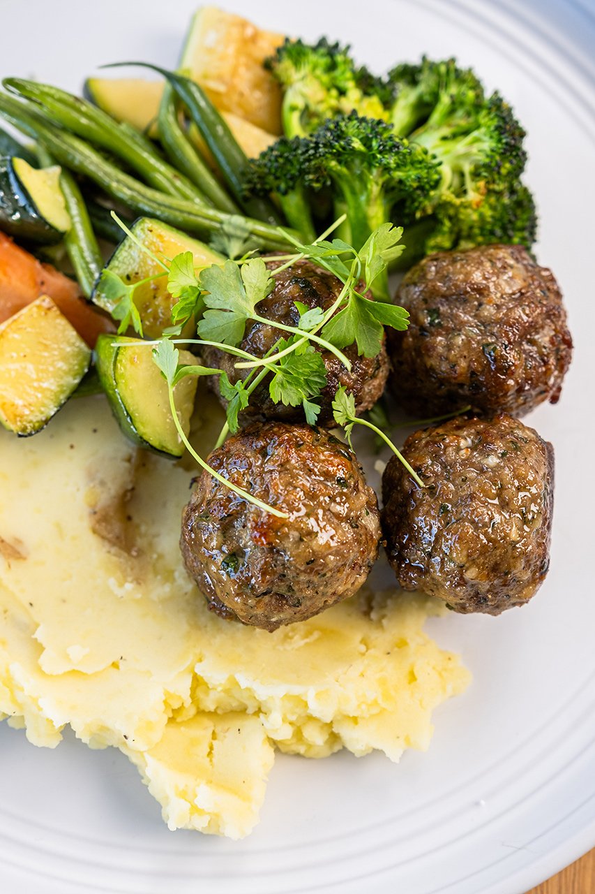 Beef-Meatballs-Plain-2.jpg