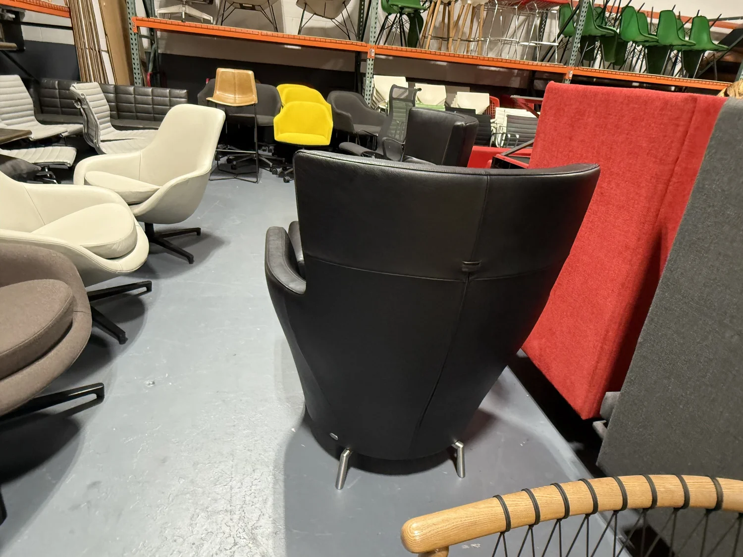 de sede スイス製　レザー ラウンジチェア DeSede Switzerland Leather Lounge Arm Chairs 2 AVAILABLE — WANNASOFA