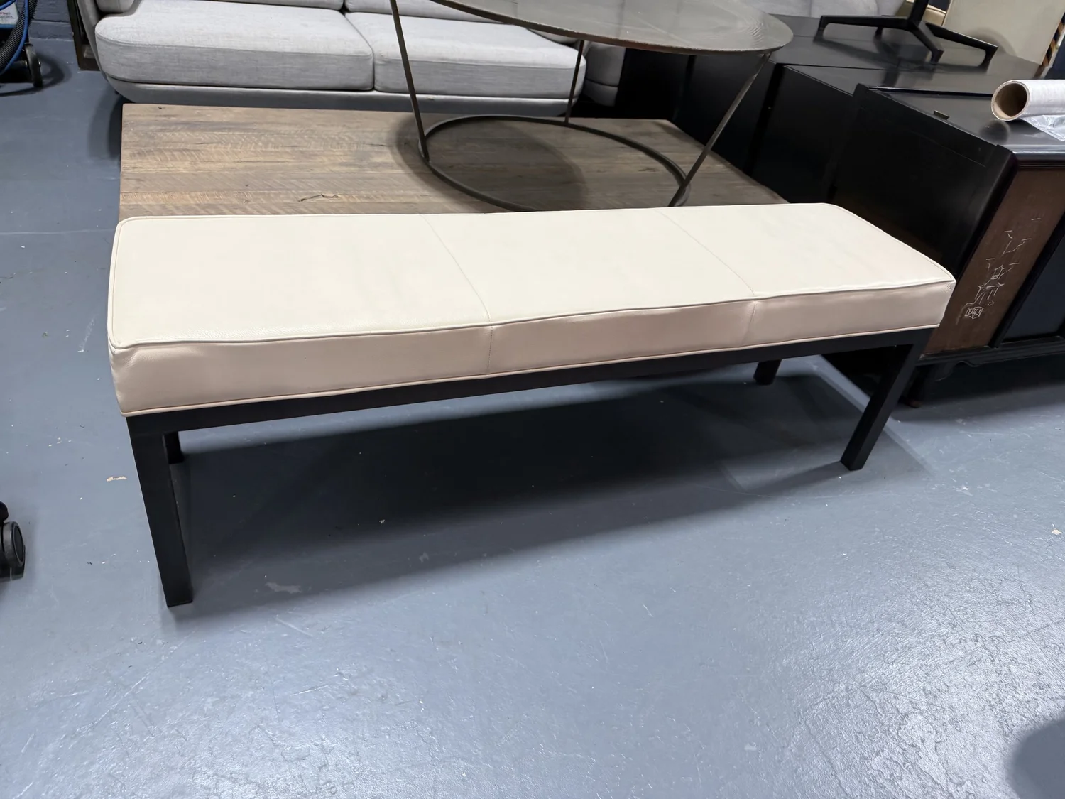 Room and Board Parsons Leather Bench 58” — WANNASOFA