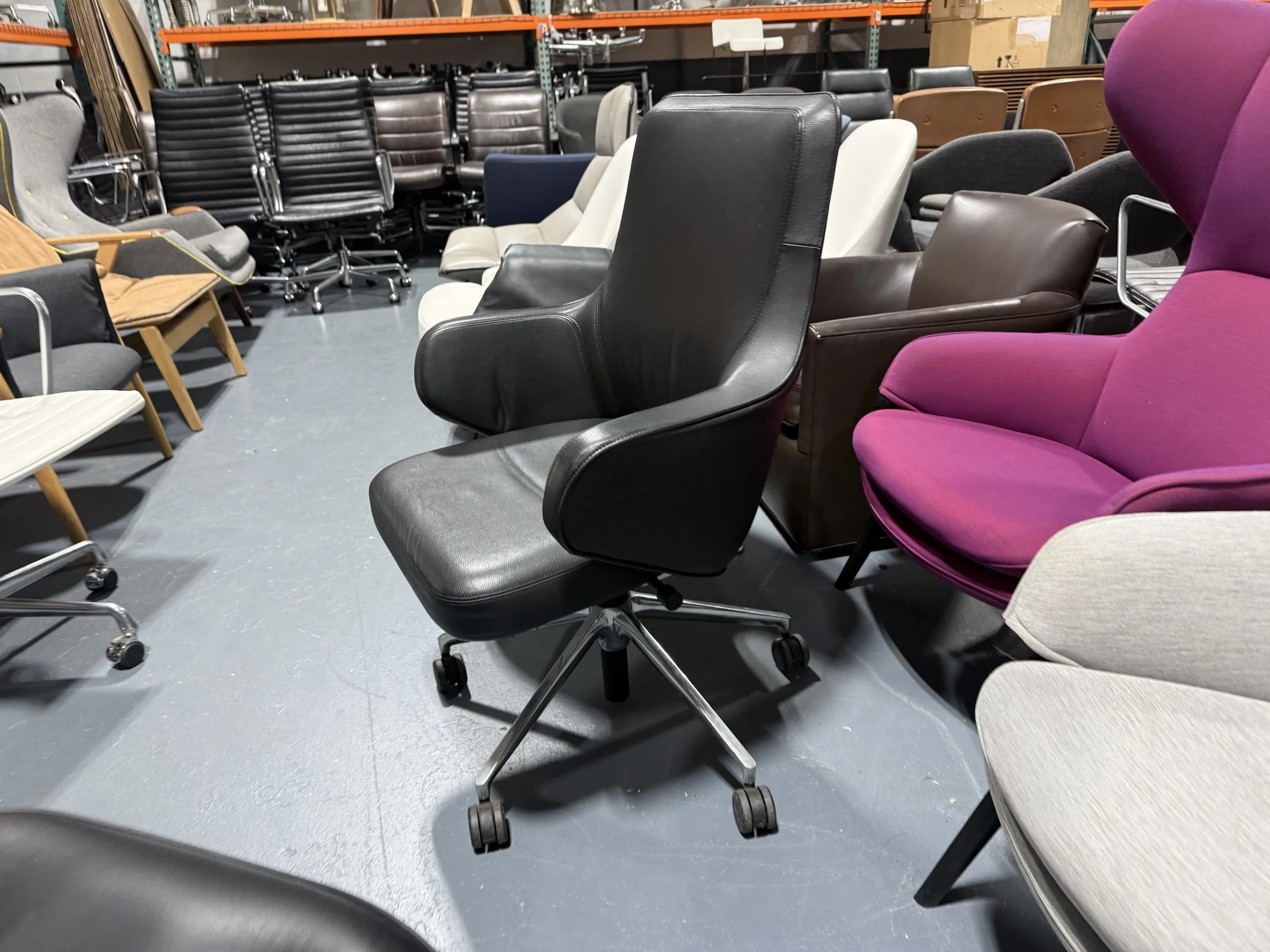 Vitra Leather Executive Office Chairs Antonio Citterio