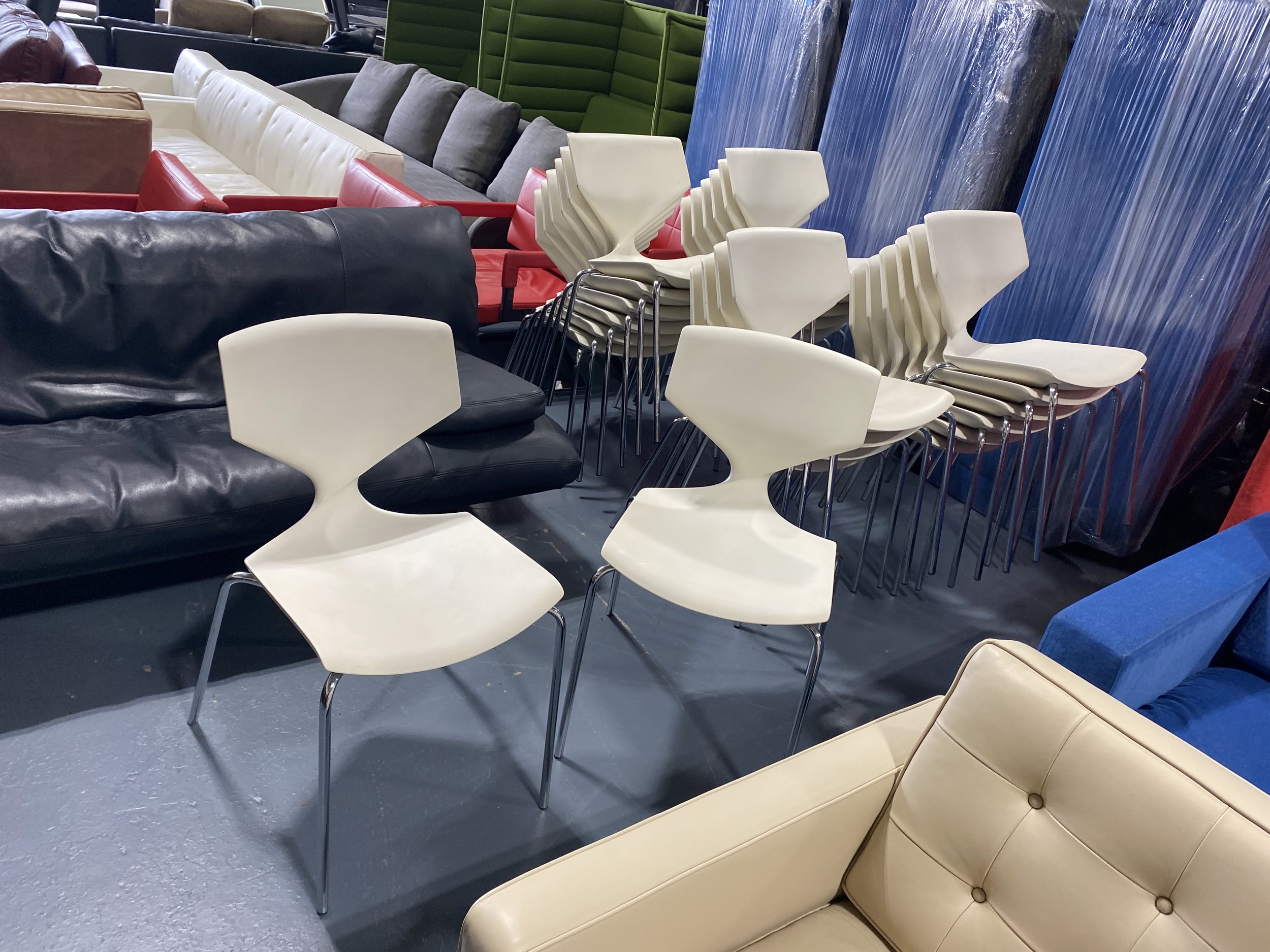 TONON Italy Quo Stackable Chairs