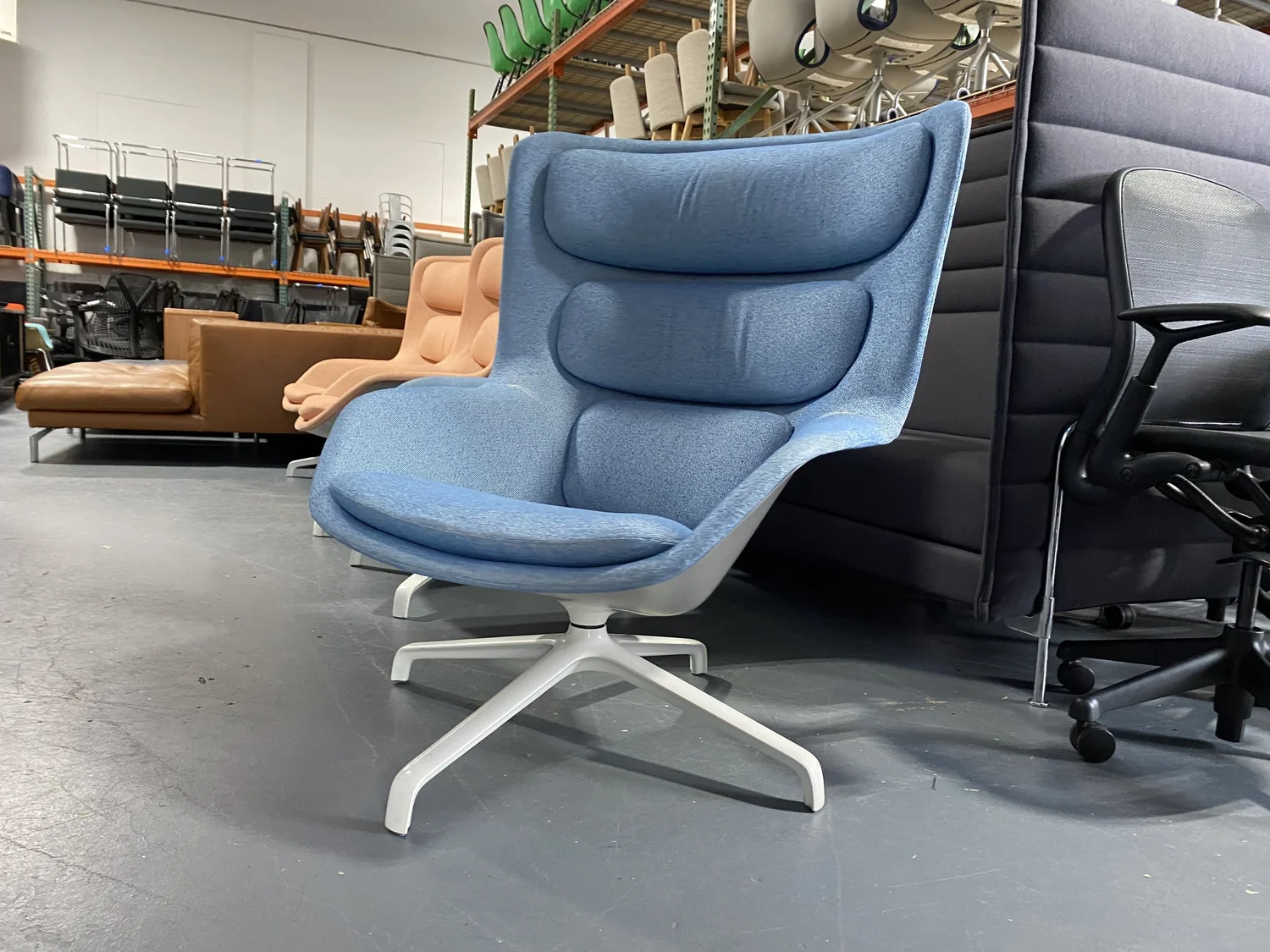 Herman Miller Striad High Back Swivel Lounge Chairs JEHS LAUB