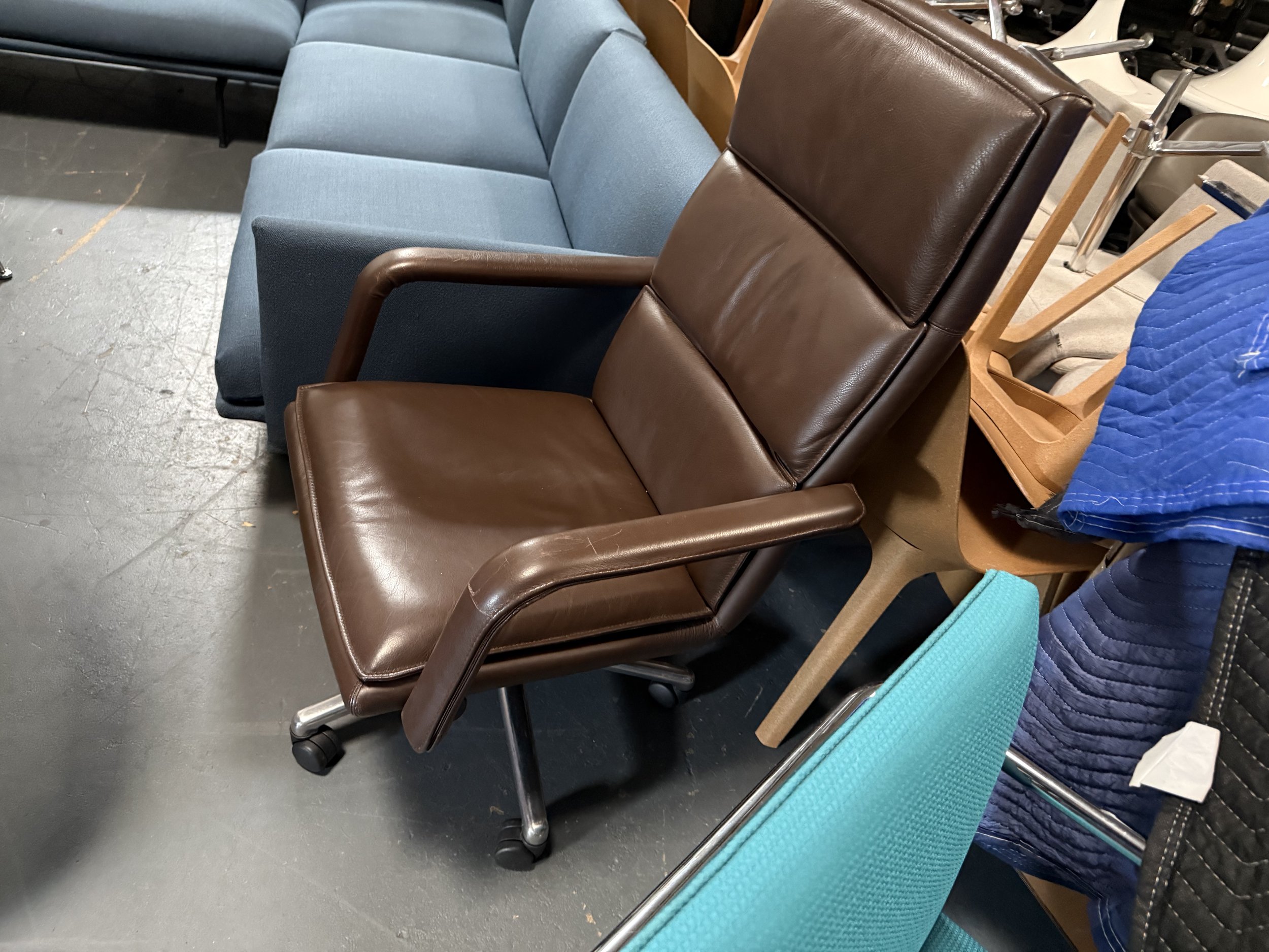 Keilhauer Elite Leather Executive Office Chairs 20 AVAILABLE