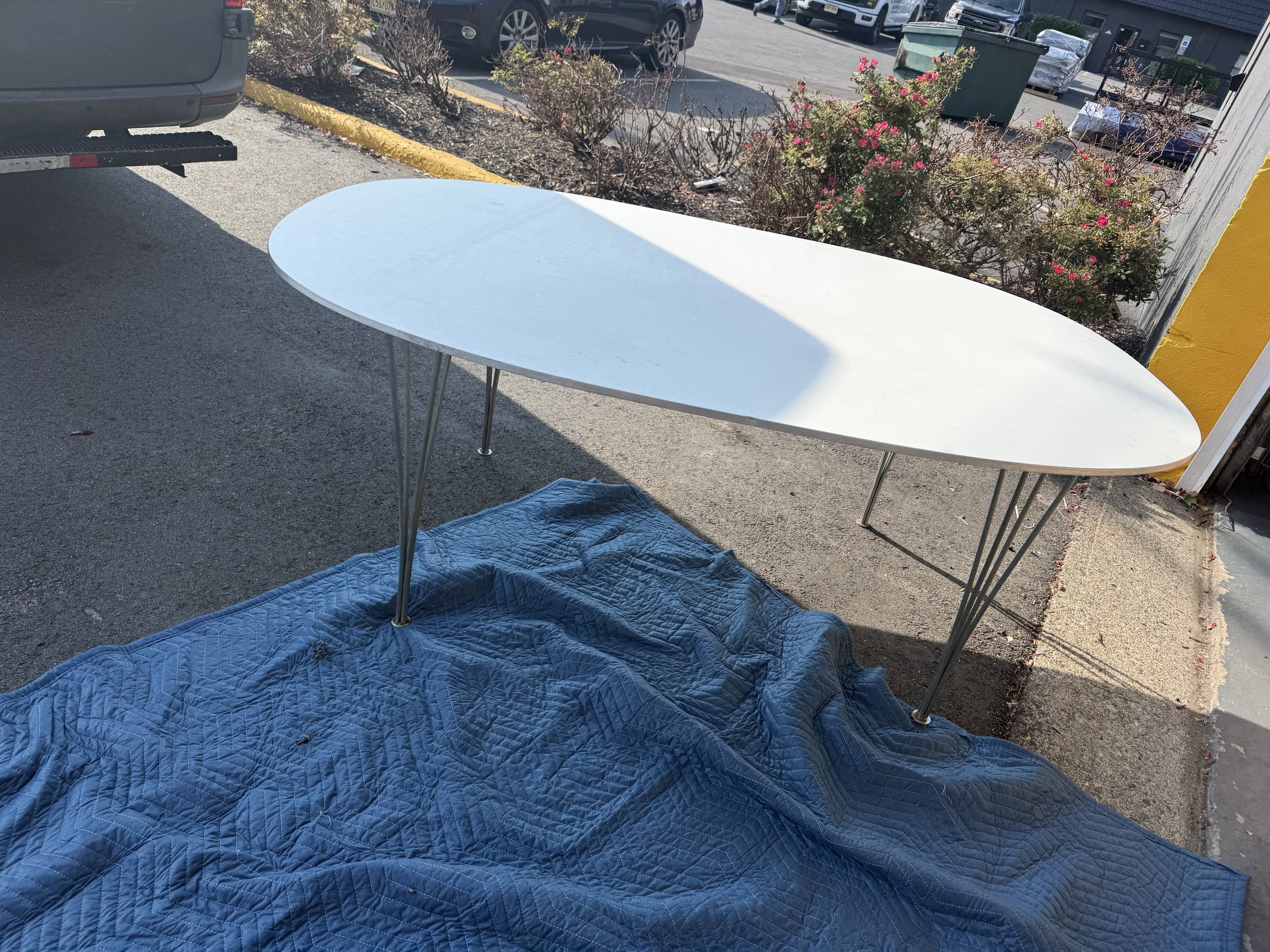 Fritz Hansen Superellipse Dining Table