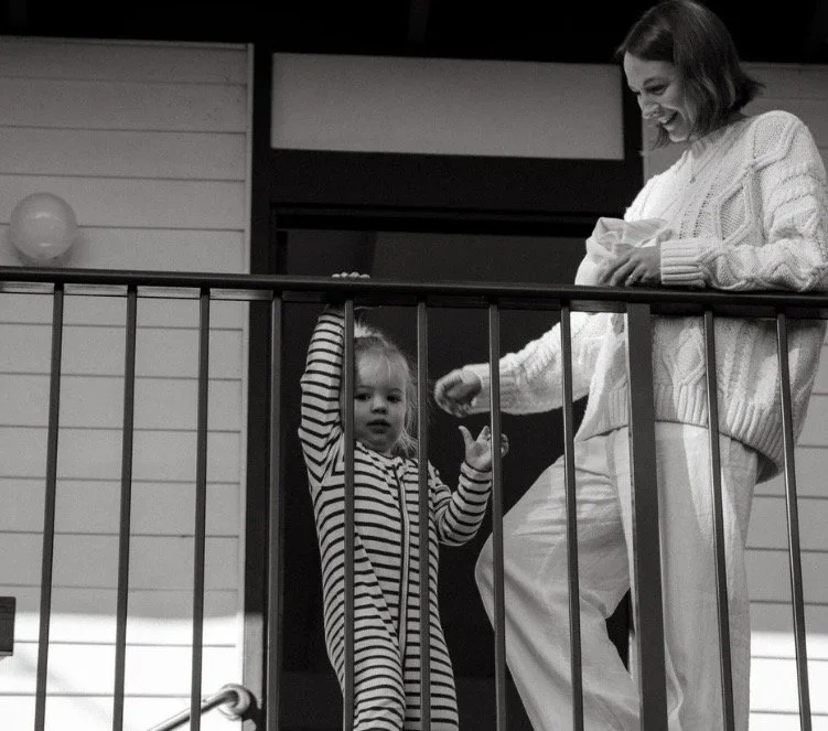 With Jade… photographer, doula, TENs hire &amp; post partum meal service
