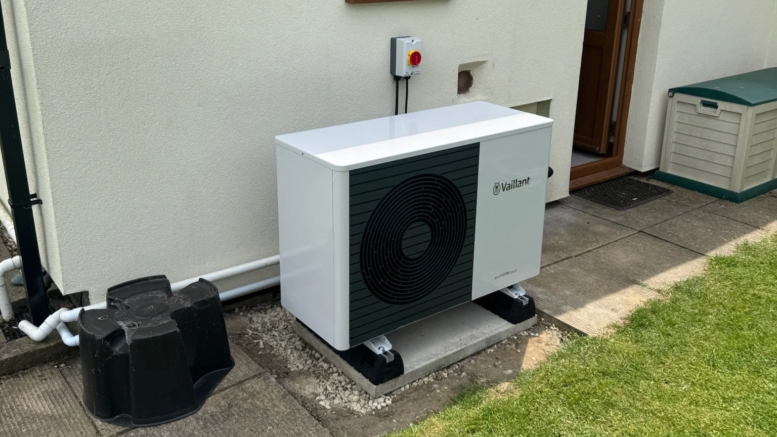 Boiler Upgrade Scheme Eligibility Explained 2026