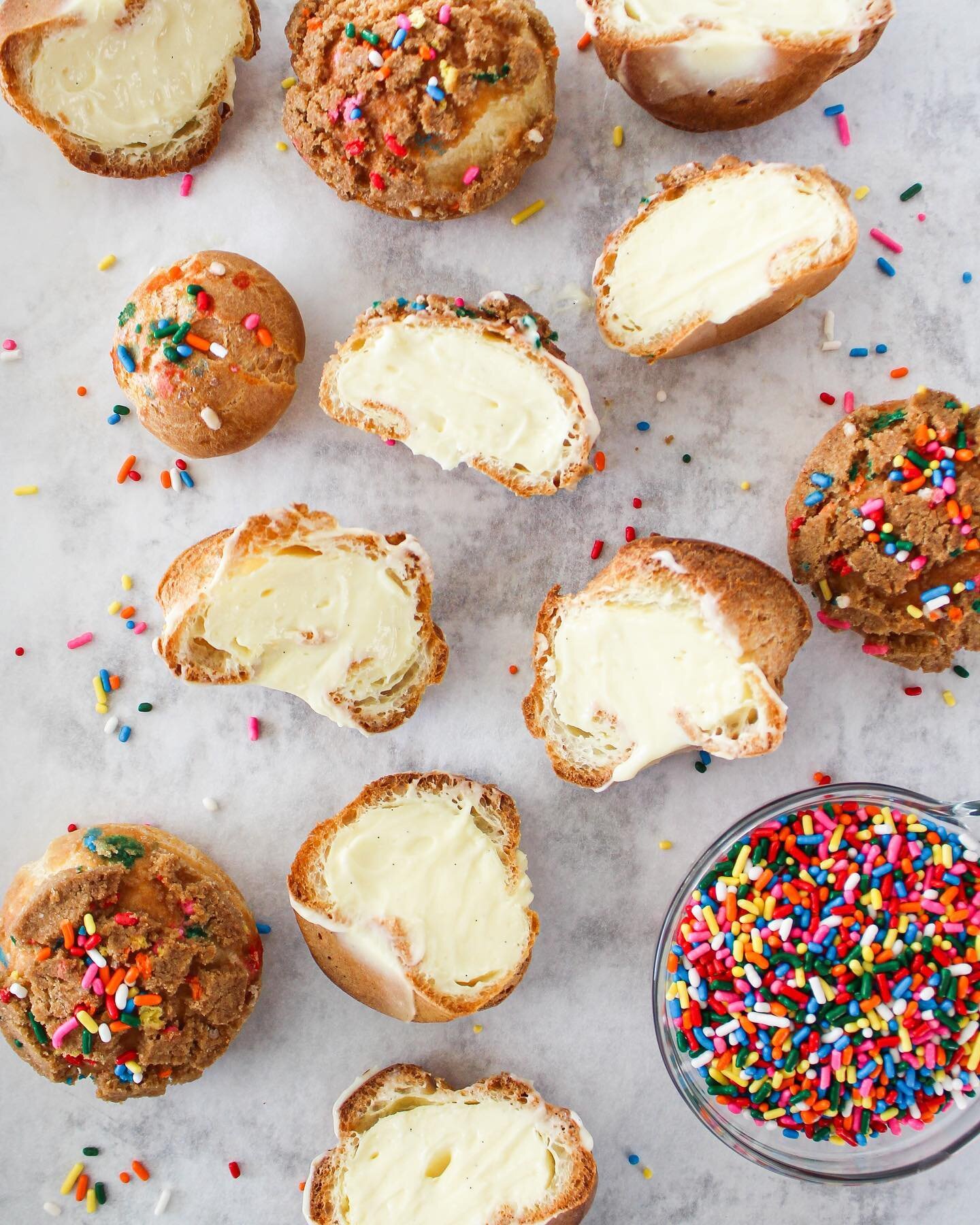 Sometimes you come home from work after a long day and decide you NEED to make some Funfetti Cream puffs? Just me?  Hmm okay 😂
&bull;
I adapted this recipe from @csaffitz new book! Go buy this book and make them!!!
&bull;
#funfetti #cake #sprinkles 
