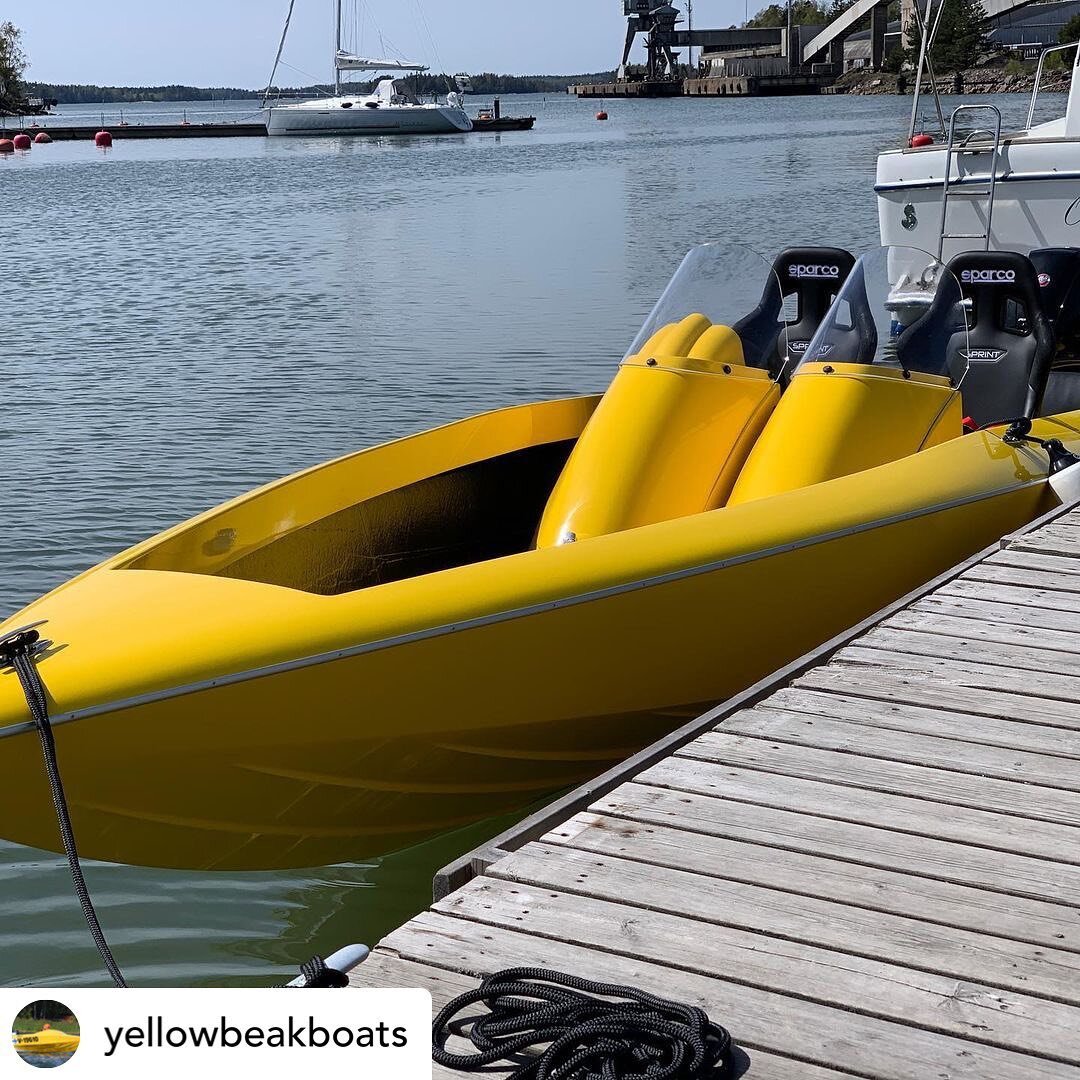 Repost from a happy Parexo 21 owner enjoying their maiden voyage.
@yellowbeakboats 

Welcome to JOIN THE RIDE!
#Parexo #boating #saltlife #ocean #fun #mercury #racing #speedboat