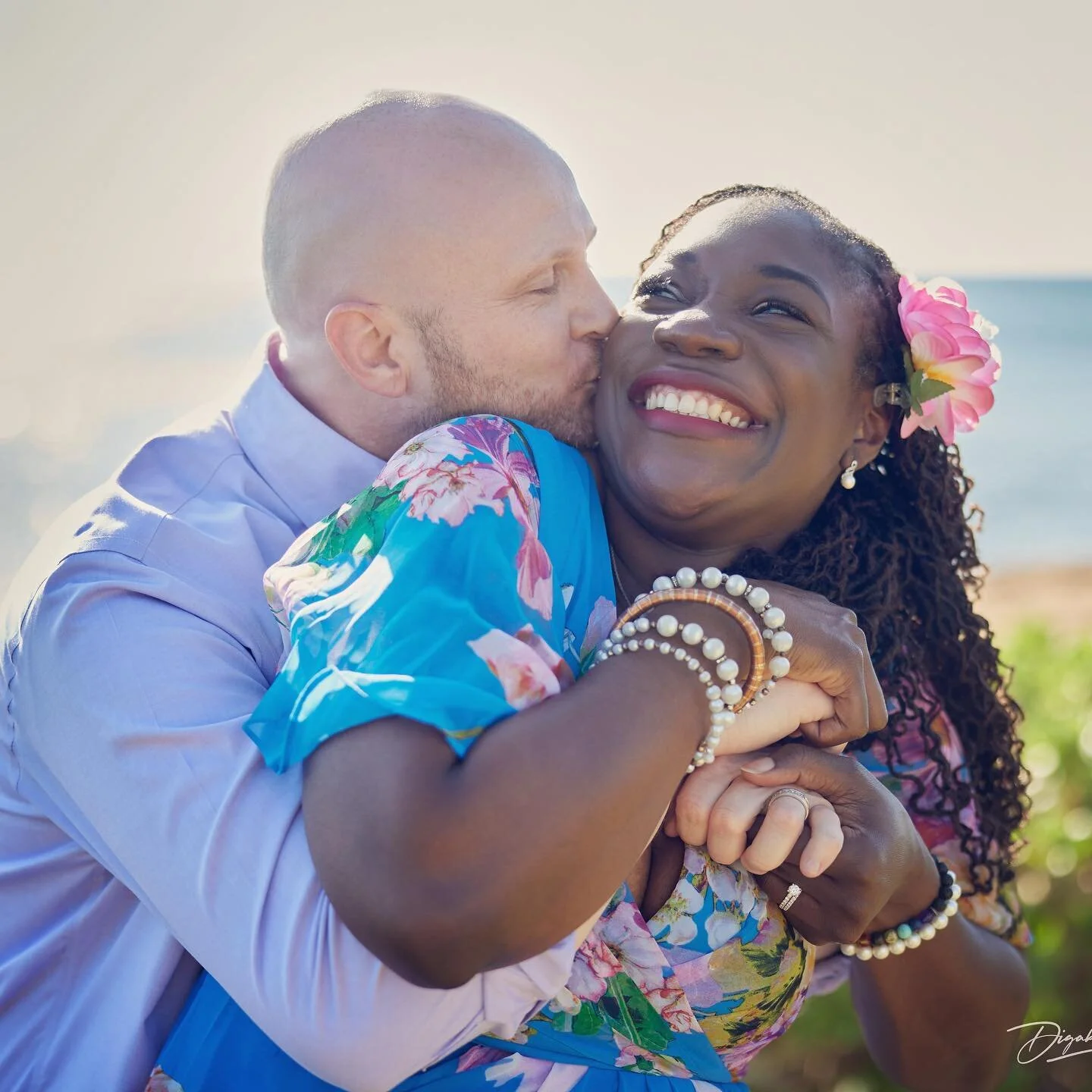 Once upon a time, if someone would have asked me if I&rsquo;d ever do portrait photography, I would have said, &ldquo;NO WAY!&rdquo; Now it&rsquo;s all I want to do. I love working with AMAZING people like these Lovebirds on their island getaway.
-
-