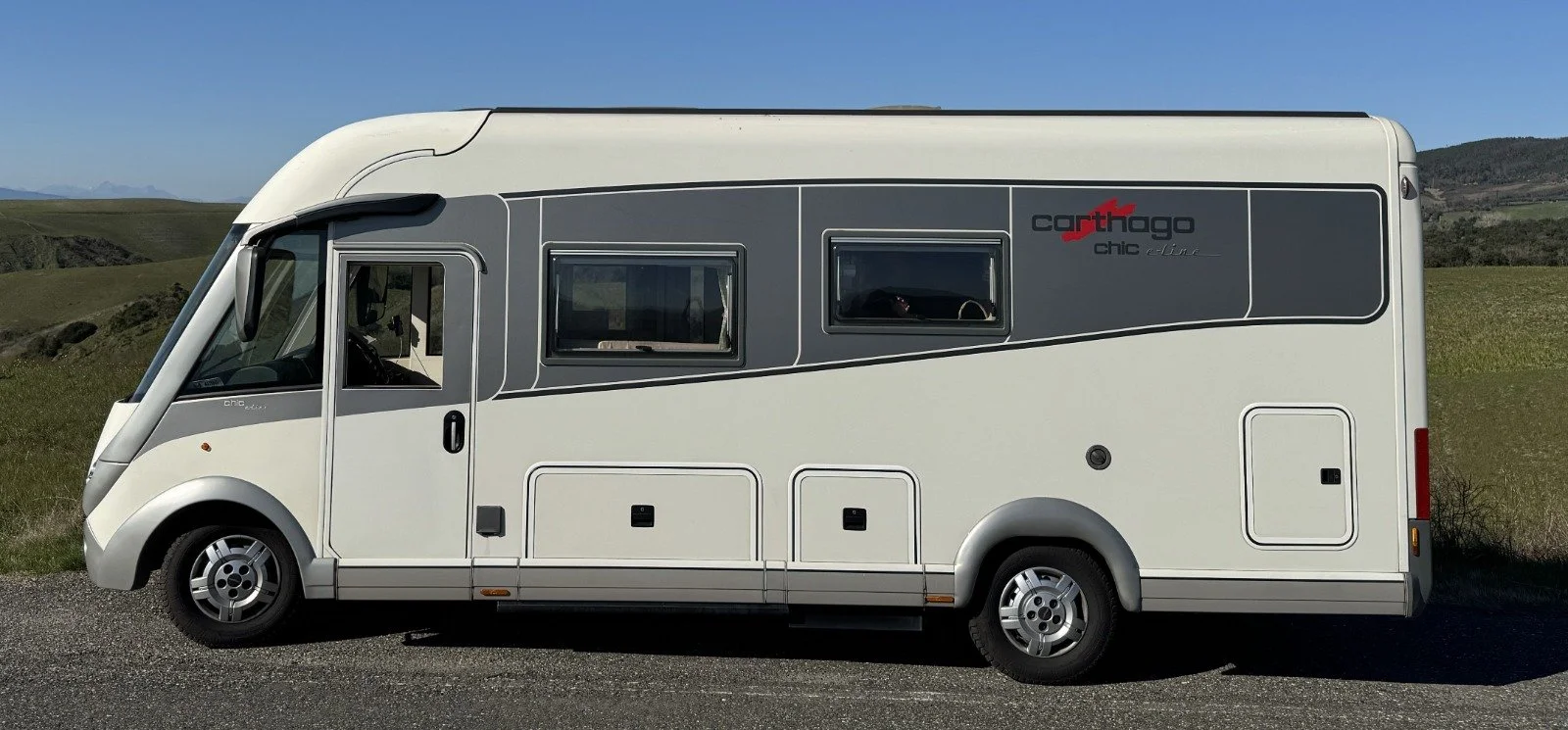 WhatsApp Image 2025-11-13 at 15.12.00 (1).jpeg