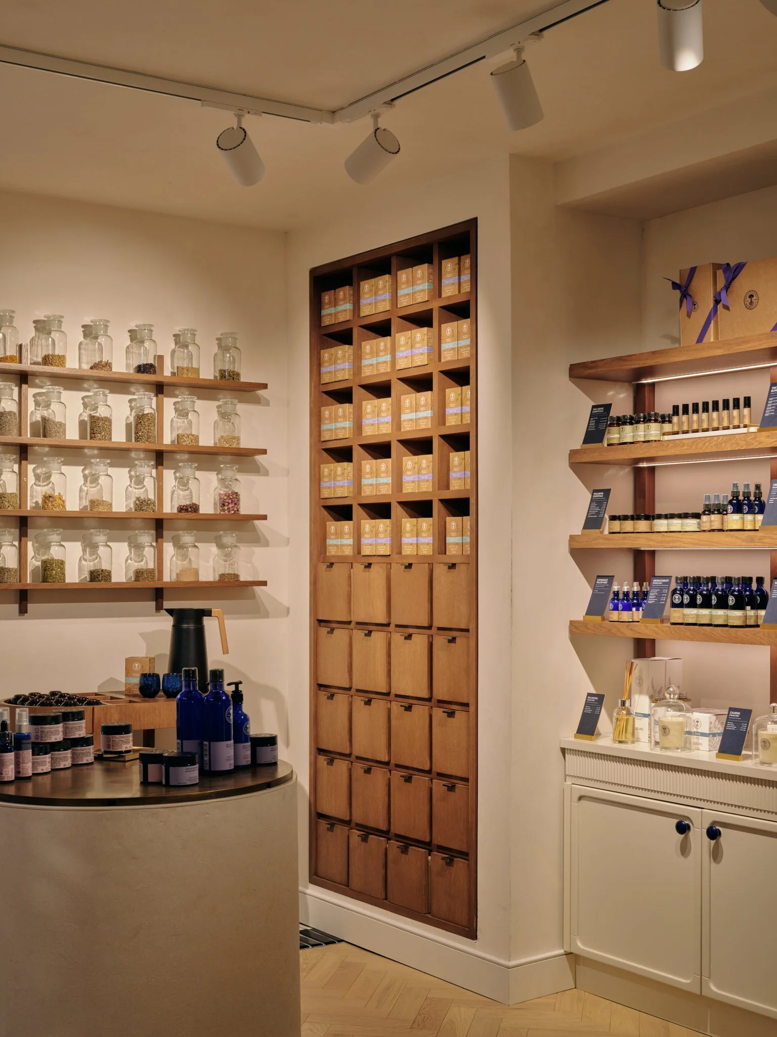 10_NYR CG_Tea Wall Angled.jpg