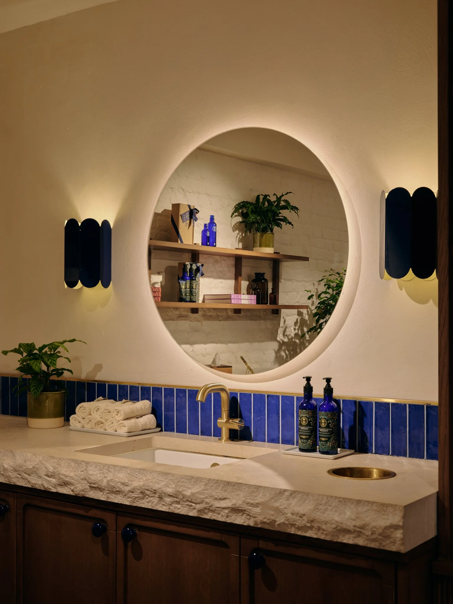 14_NYR CG_Sink Area.jpg