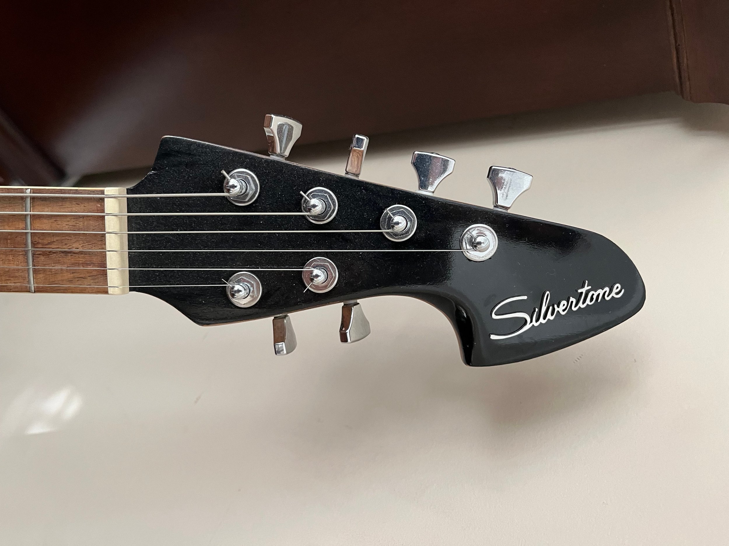 Silvertone-PS.jpg