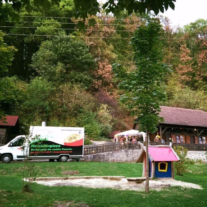 Pizzawagen auf der Bollenbacher Hütte