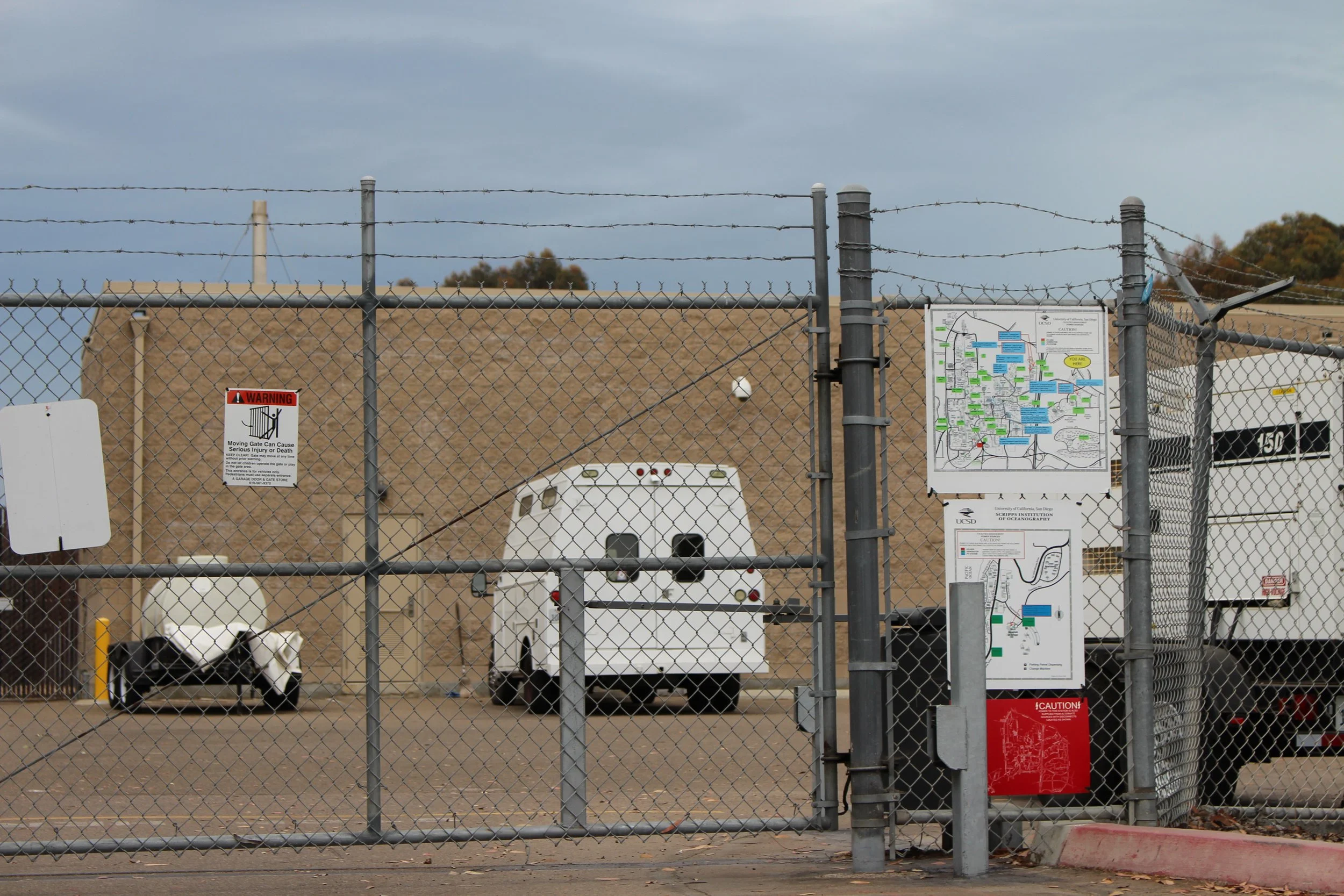 Industrial Yard Swing Gate.JPG