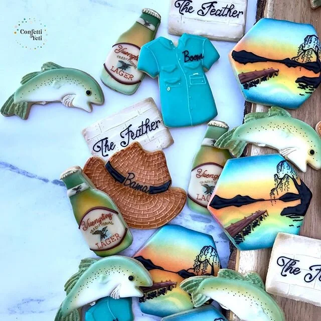 Who is ready to go to the lake?🙋🏼&zwj;♀️ grab yourself a koozie, lets go! I know, I know you are probably sick of my song lyrics. I can find a song for just about every set I do. Sorry, thats how my brain works!

#confettiyeticookies #lakecookies #