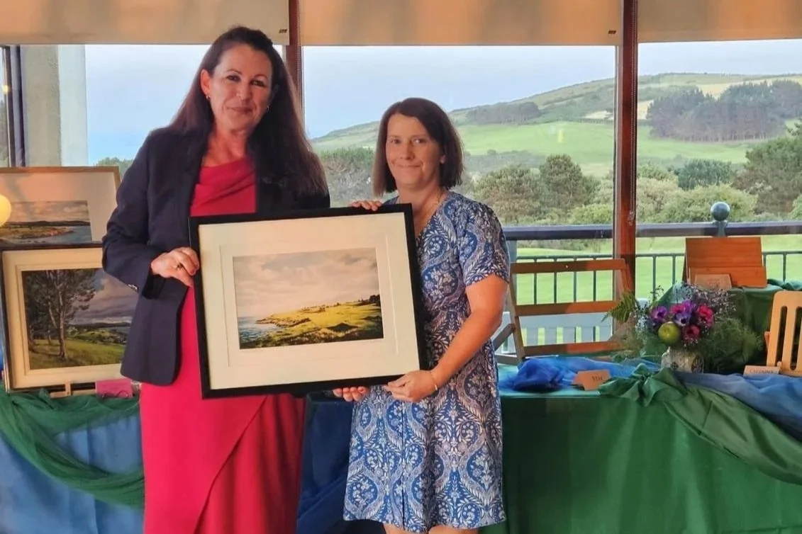 Gross - Rosemary Kavanagh