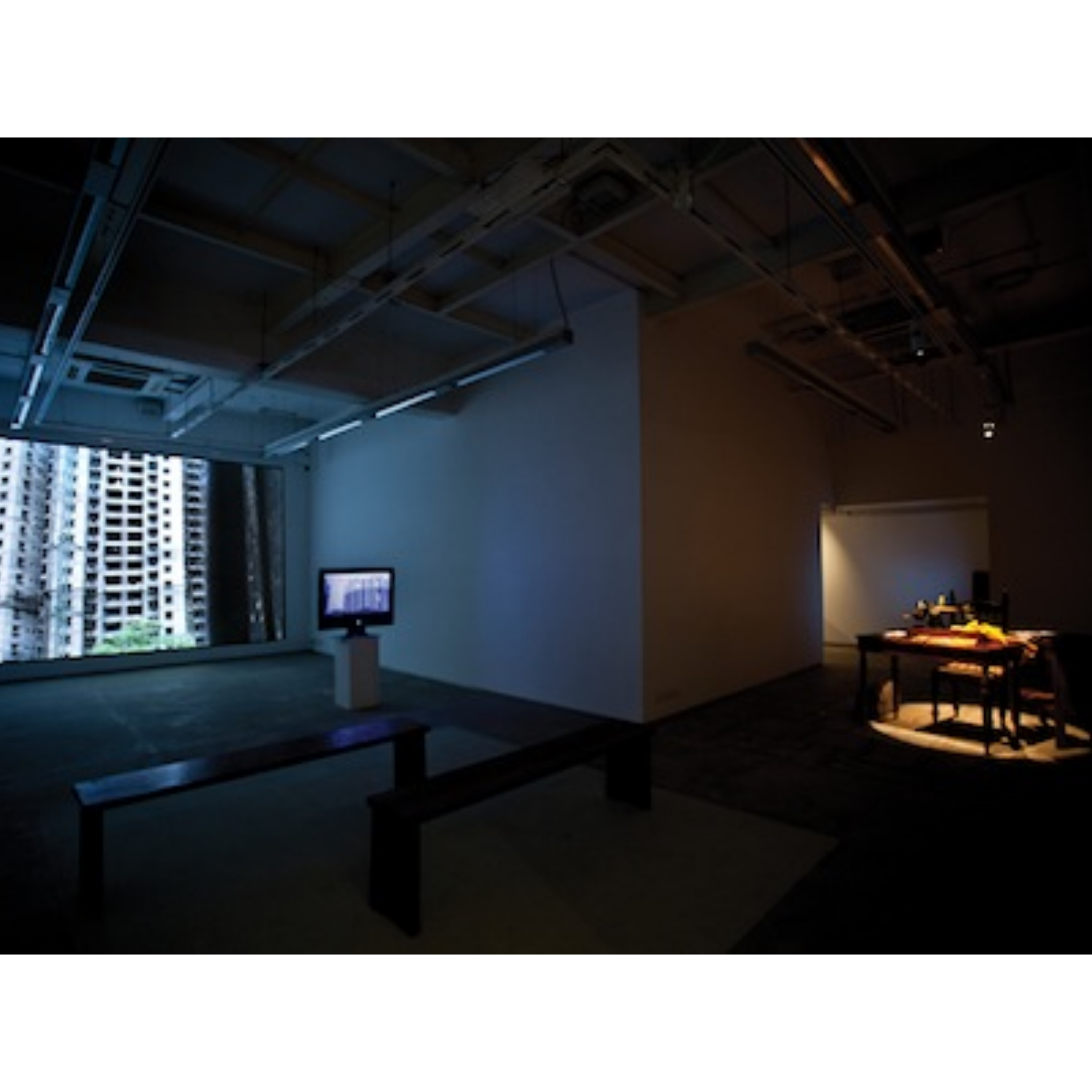 Art lovers in Kolkata, pay a visit to the Experimenter. (ELLE)