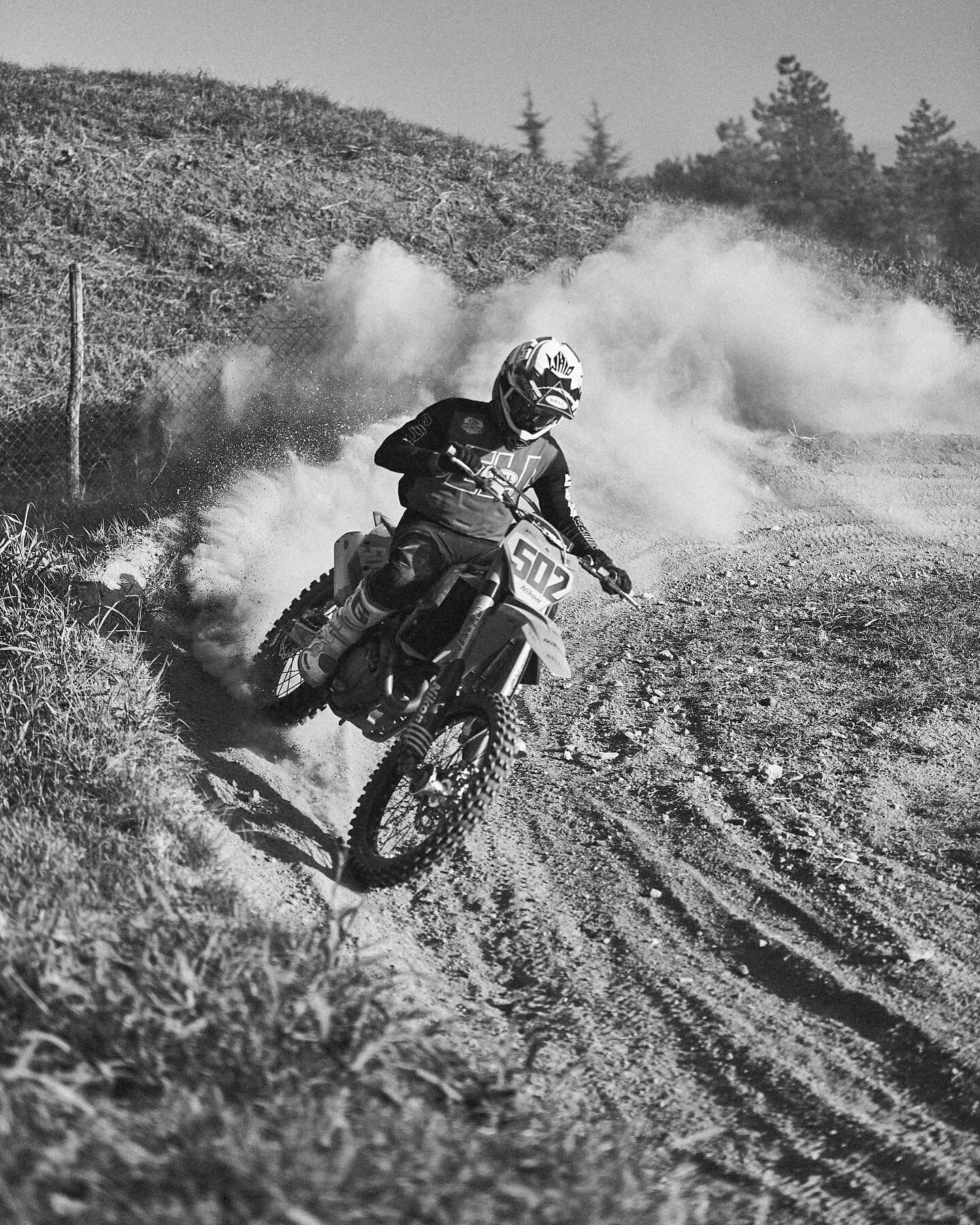Drift 
.
.
.
.
. 
#motocross #supercross #cross #motocrossdorno #motorcycle #wheels #wheelsnotwings #motocrosslife #freestyle #lifestyle #motorlifestyle #bikersjournal #racing #enduro #endurolife #bnwphotography