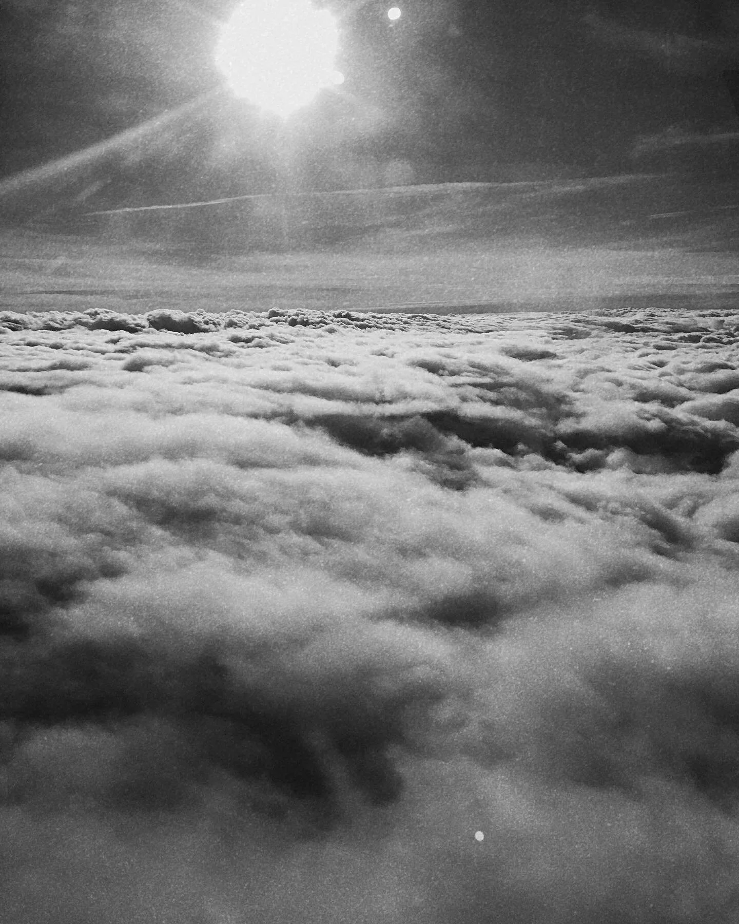 What if the sky were a motocross track? 💭🔥
.
.
.
.

#beautifuldestinations #sky #picoftheday #blackandwhitephotography #nikon #inspiration #skyisaneighborhood