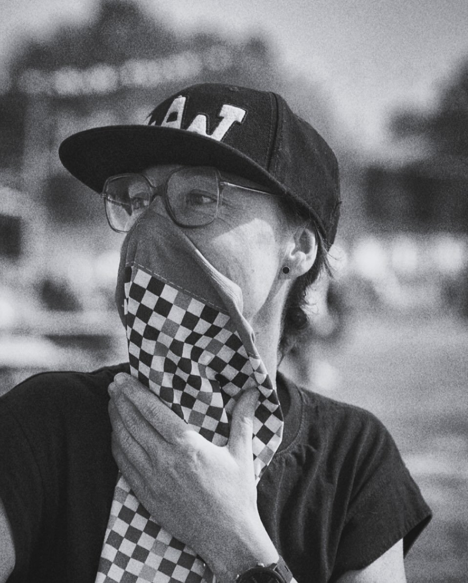 Desert girl 
.
.
.
.
.
Wheels and Waves 2023
@wheels_and_waves @wheelsandwavesitaly
#wheelsandwaves #wheelsandwavesitaly #motorcycle #vintagemotorcycle #festival #elrollo #surf #skate #lifestyle #artride #ride #enduro #flattrack #oldschool #vintagera