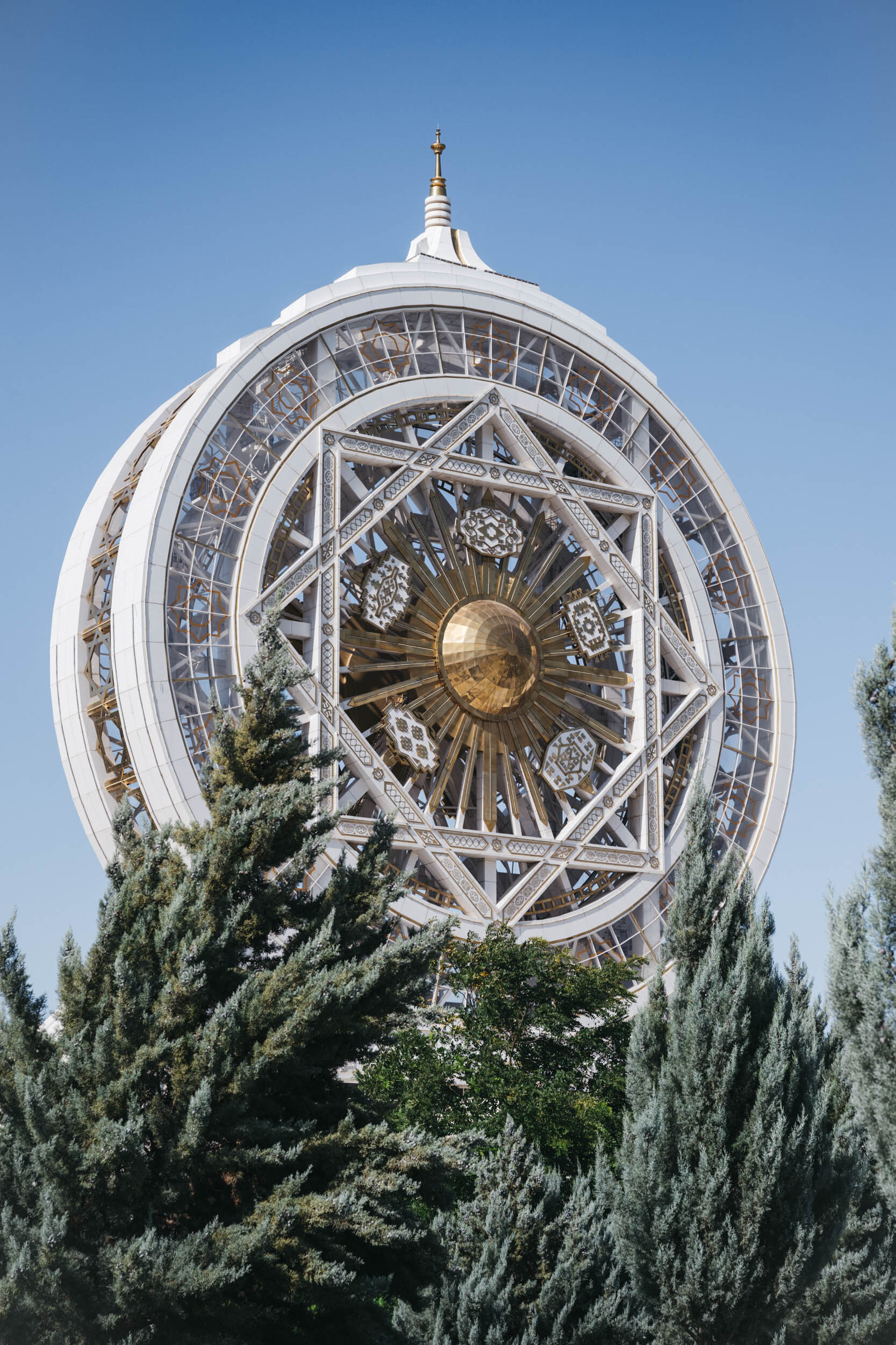  Alem Entertainment Centre. Home to the largest indoor ferris wheel in the world. 