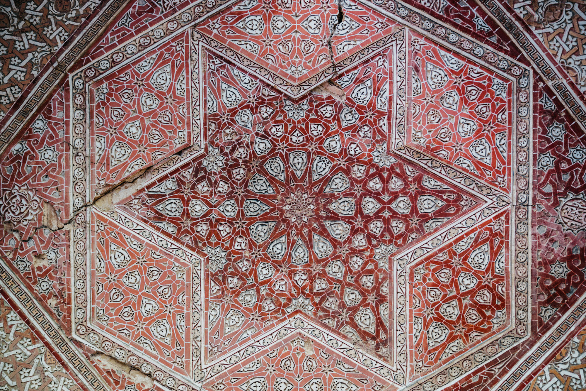  Ceiling details 