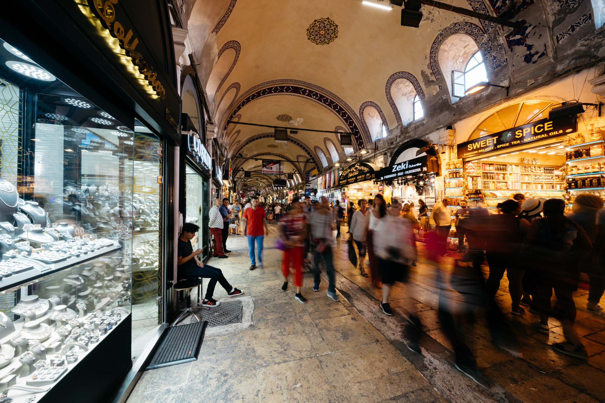 5. Istanbul Grand Bazaar.jpg