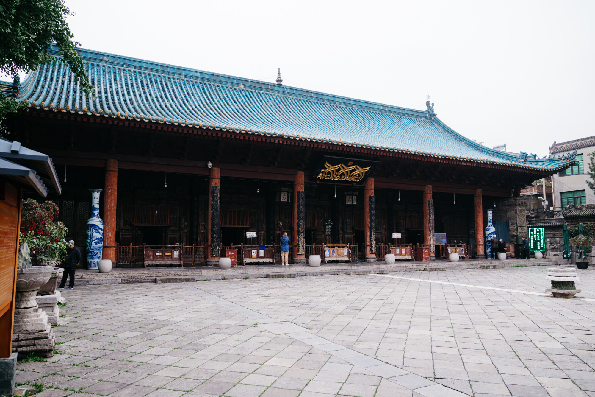  The main prayer hall 