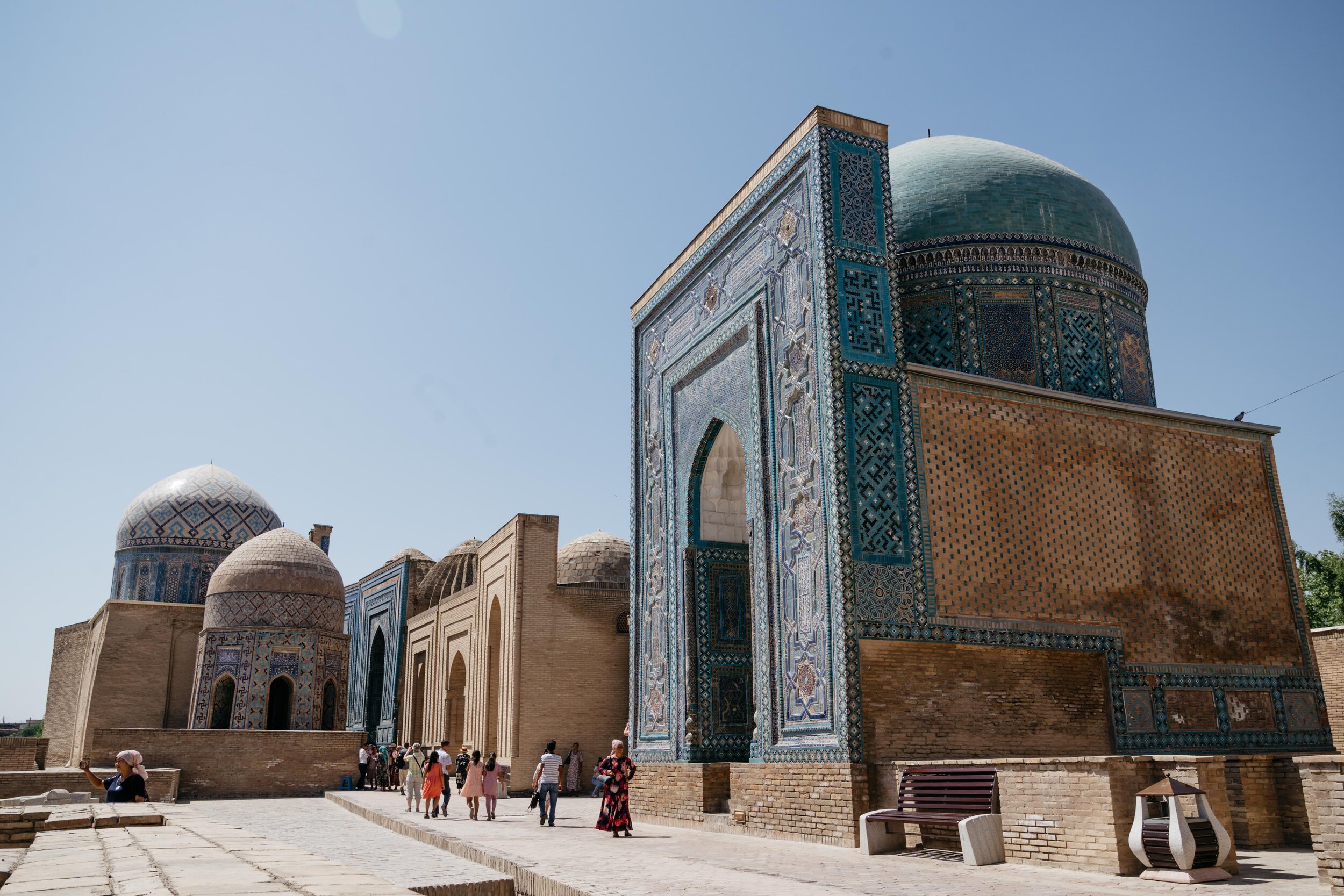  The Shah-i-Zinda tomb complex 