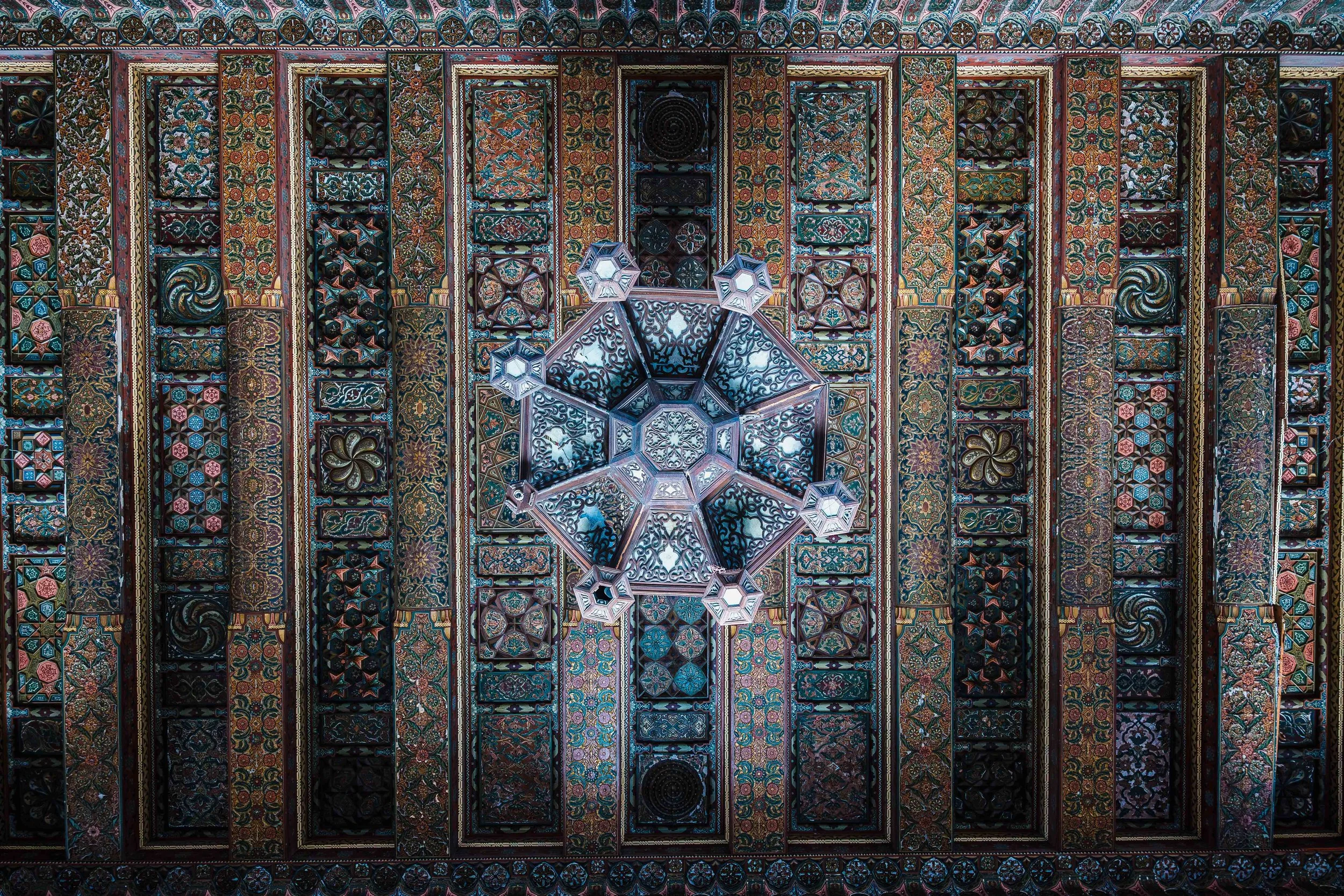  Ceiling details from the Throne Hall 