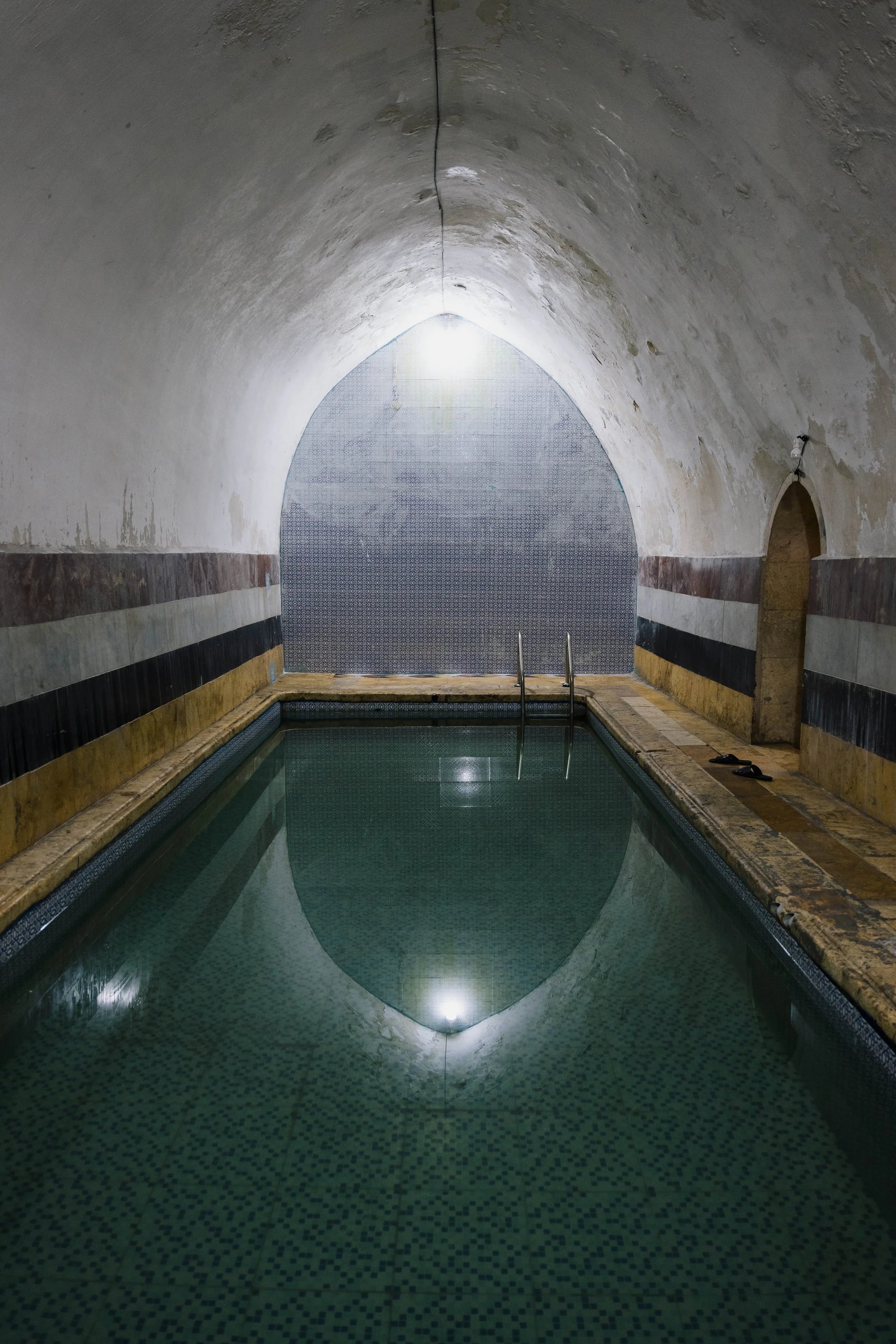  The hammam’s main plunge pool 
