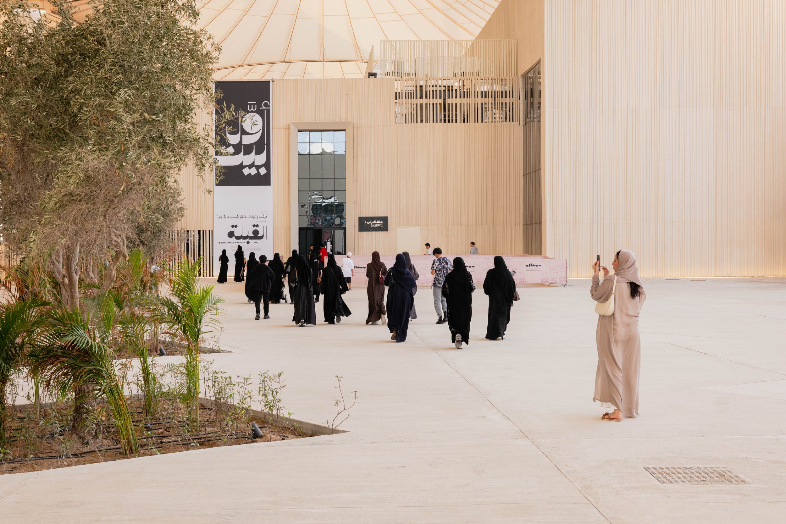  The biennale took place in the Western Hajj Terminal built primarily to accommodate the millions of pilgrims who visit for Hajj every year. 