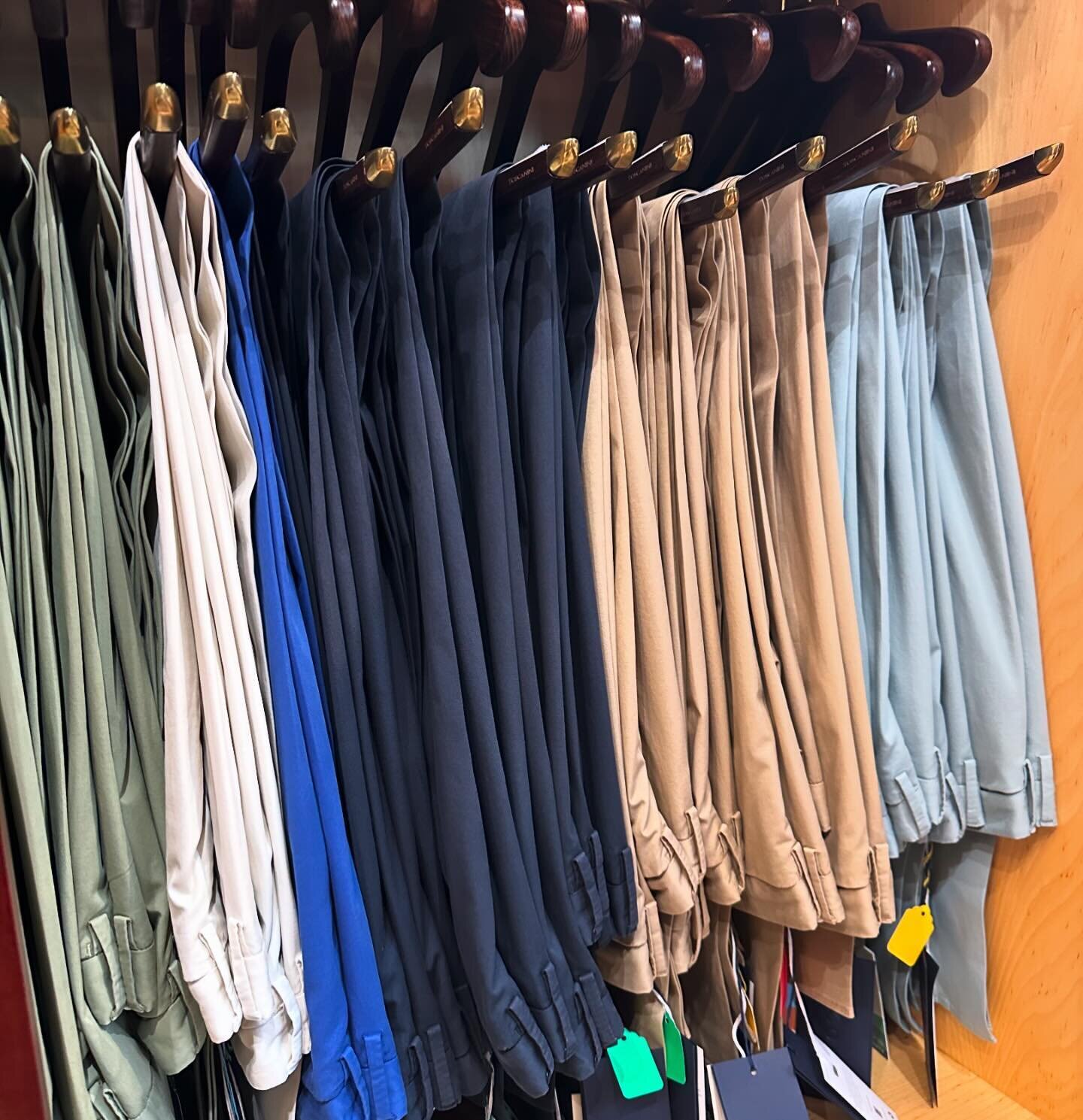 New stock of Chino&rsquo;s by @incotexofficial 
Superb lightweight &lsquo;Royal Batavia&rsquo; Cotton 
Ideal for the warmer months.

#incotex 
#incotexslacks 
#summerchinos
#royalbatavia 
#chinos