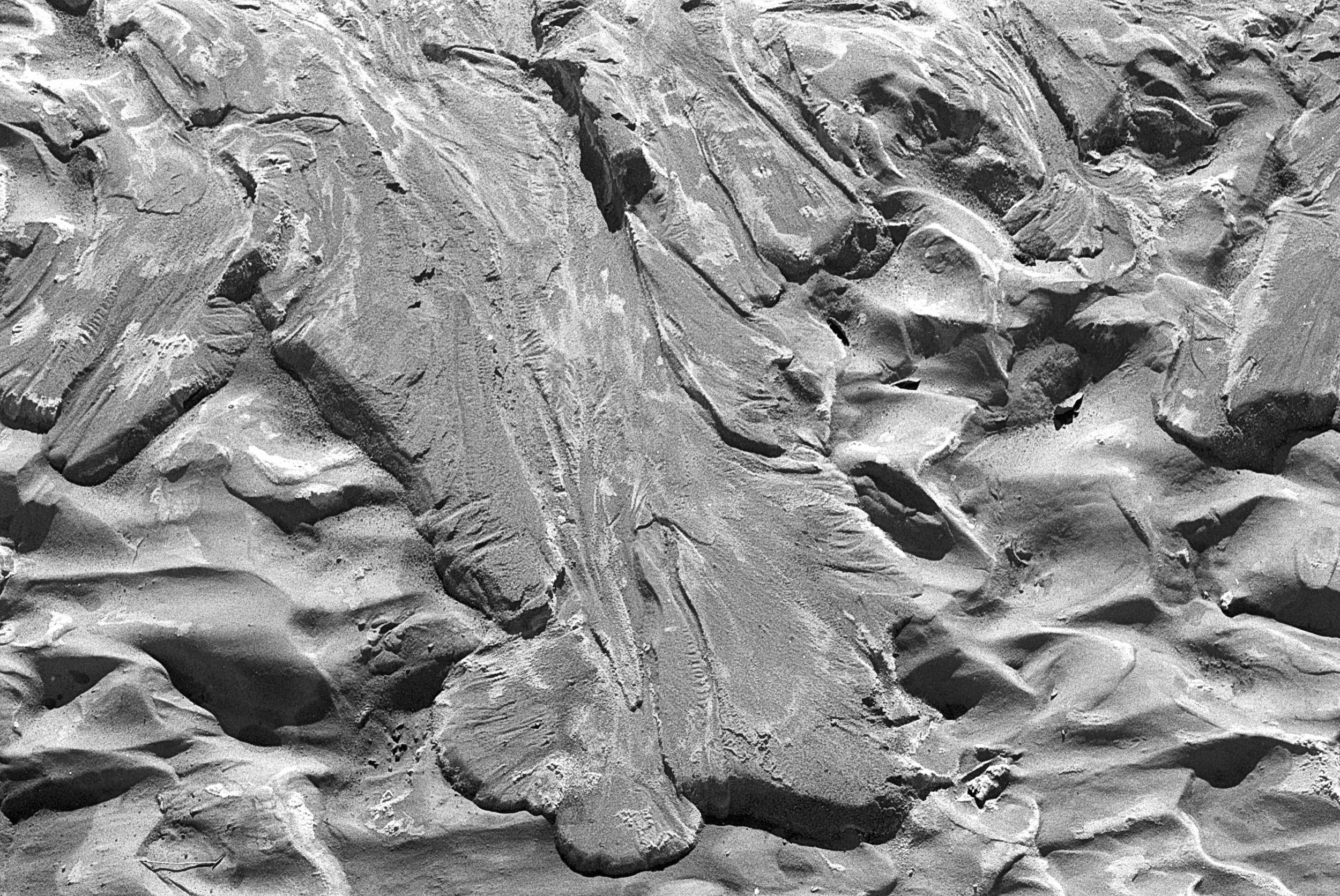 mud flow intrusion.jpg