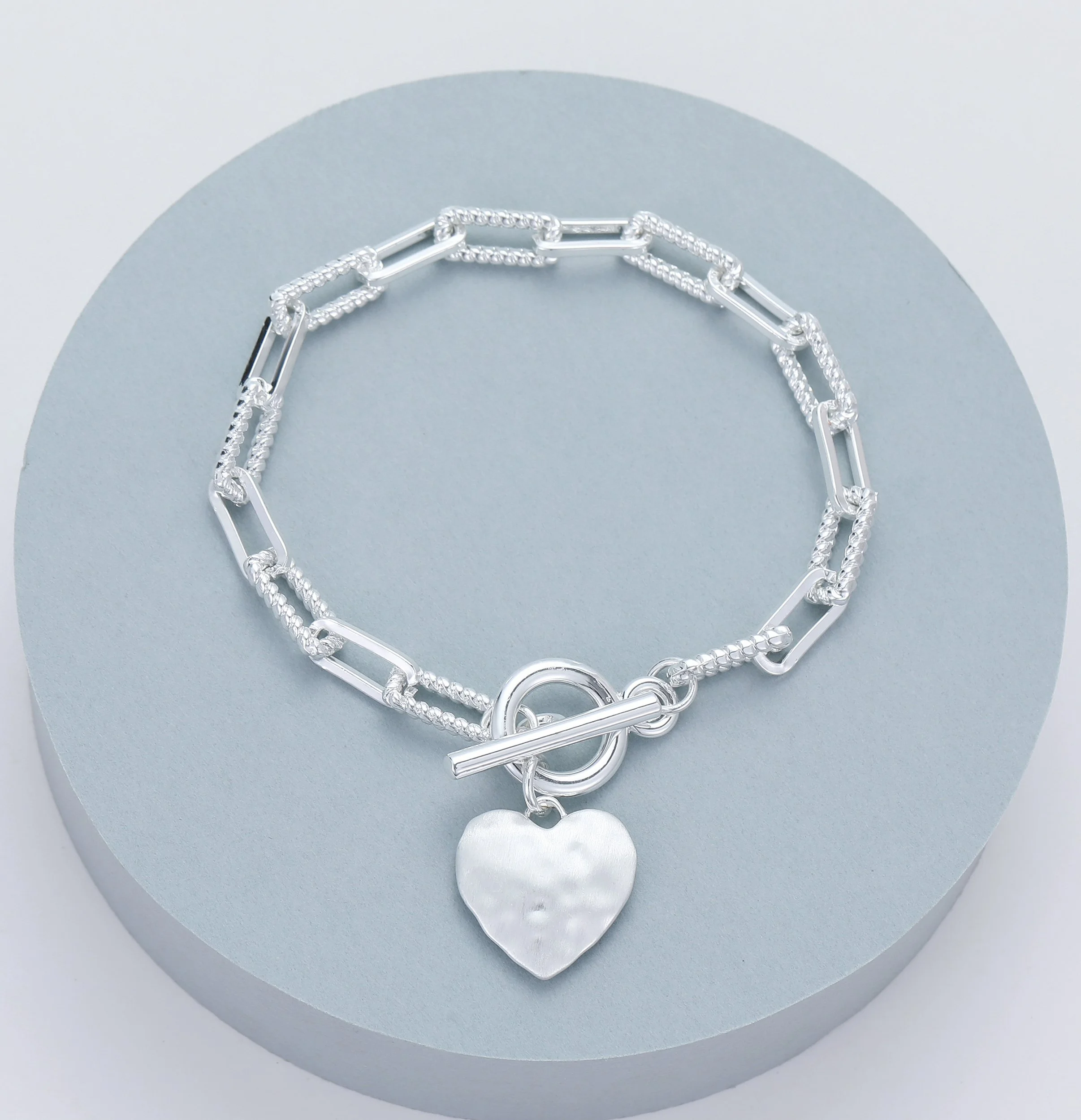 B302050S.  Heart charm bracelet