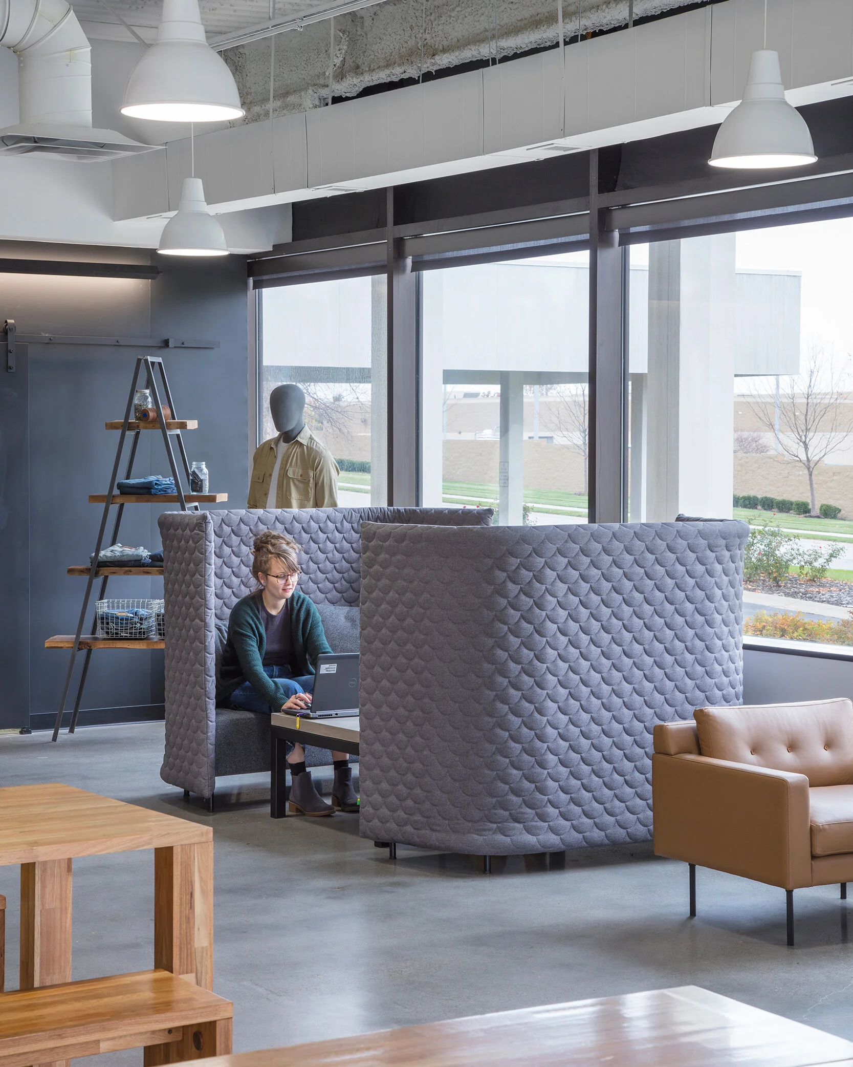 Lee Jeans Headquarters, Merriam, KSKEM StudioNaughtone Furniture