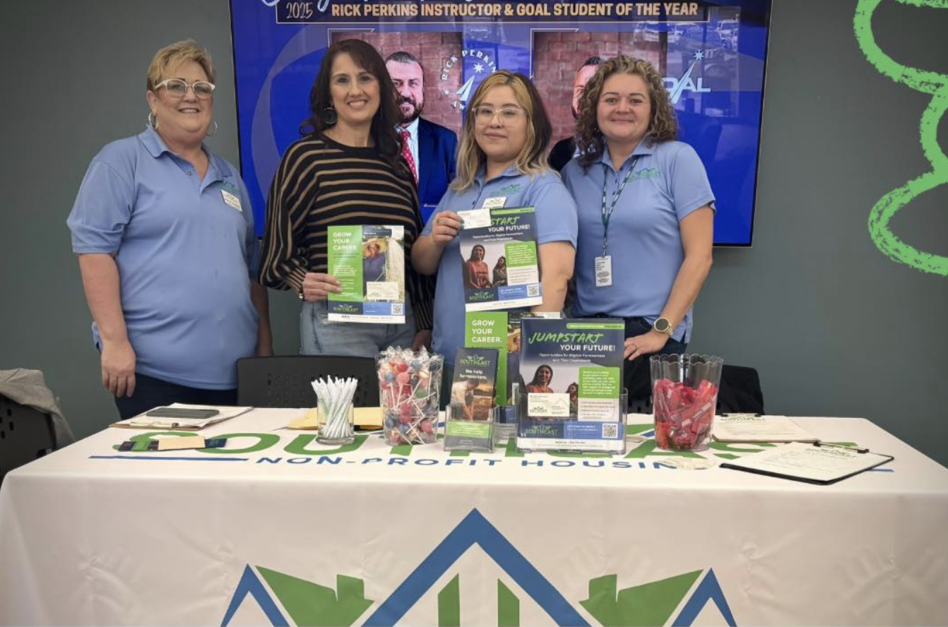 SENPH at a career fair