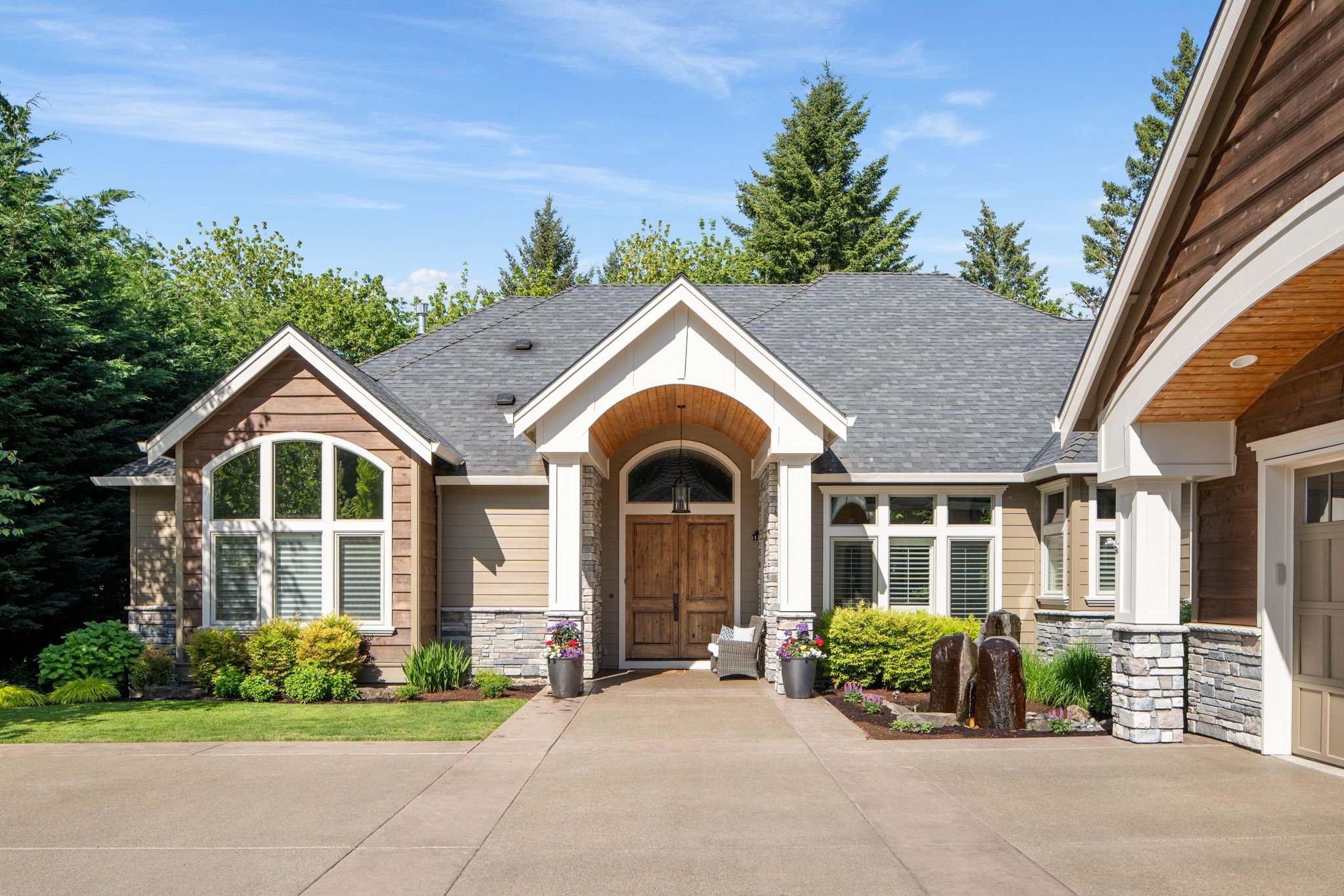 4-web-or-mls-14005-155th-terrace.jpg