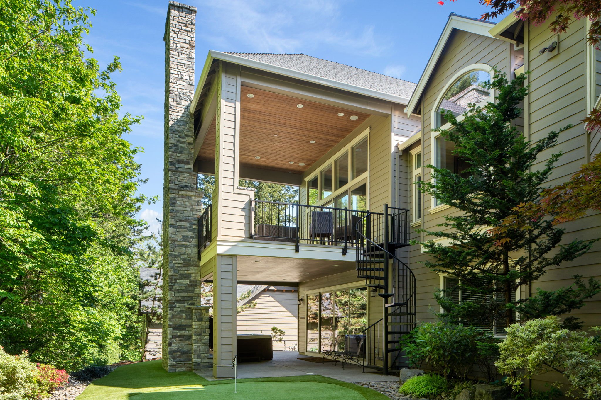 64-web-or-mls-14005-155th-terrace.jpg