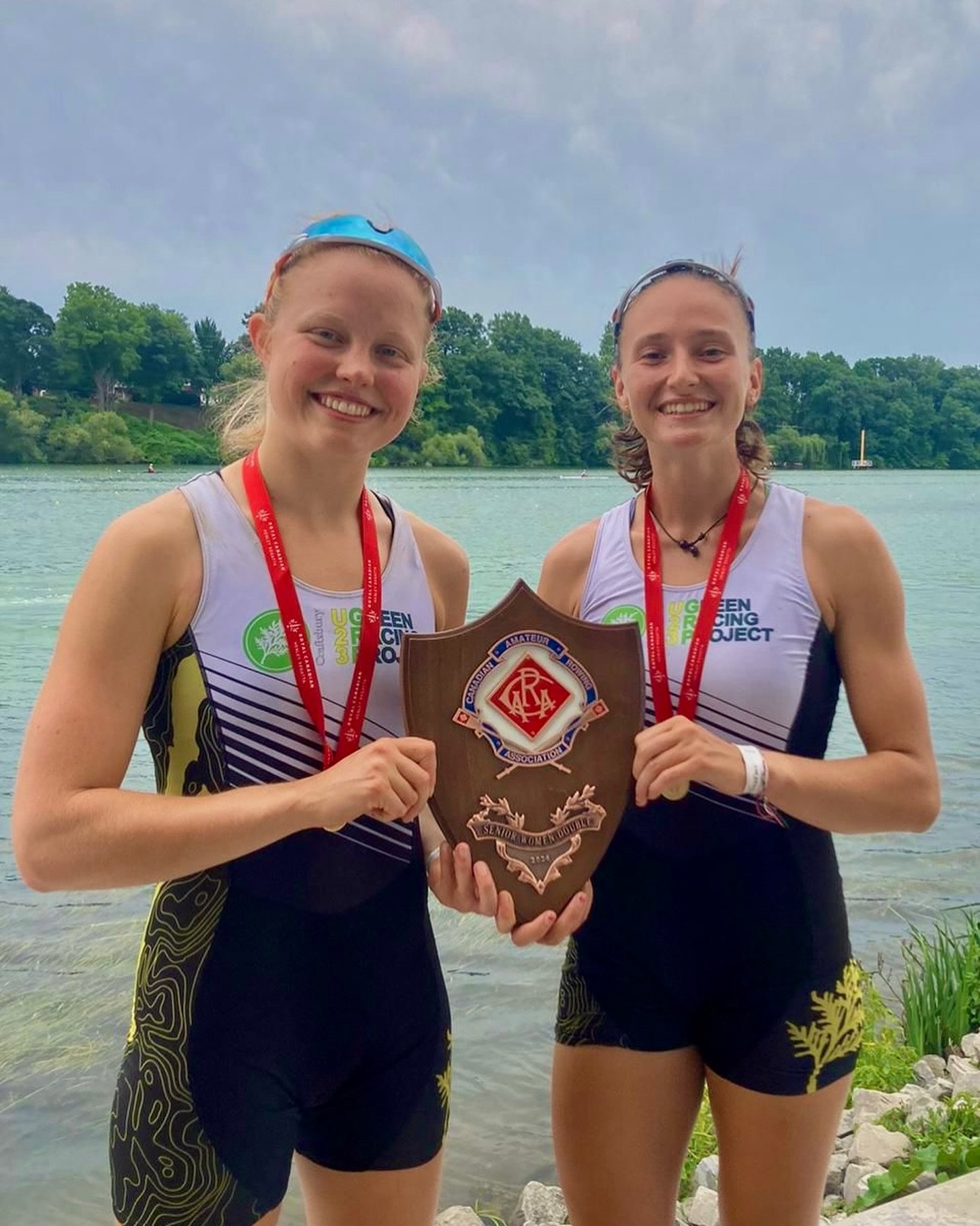 Sprigs snagged some hardware @henleyregattaca this month! Here&rsquo;s a recap: 

🏆 @paige_wheels and @ellie.vanhouten defended the Senior Women&rsquo;s 2x title for the GRP in an exciting final race. They&rsquo;ll be representing the USA in the 2x 