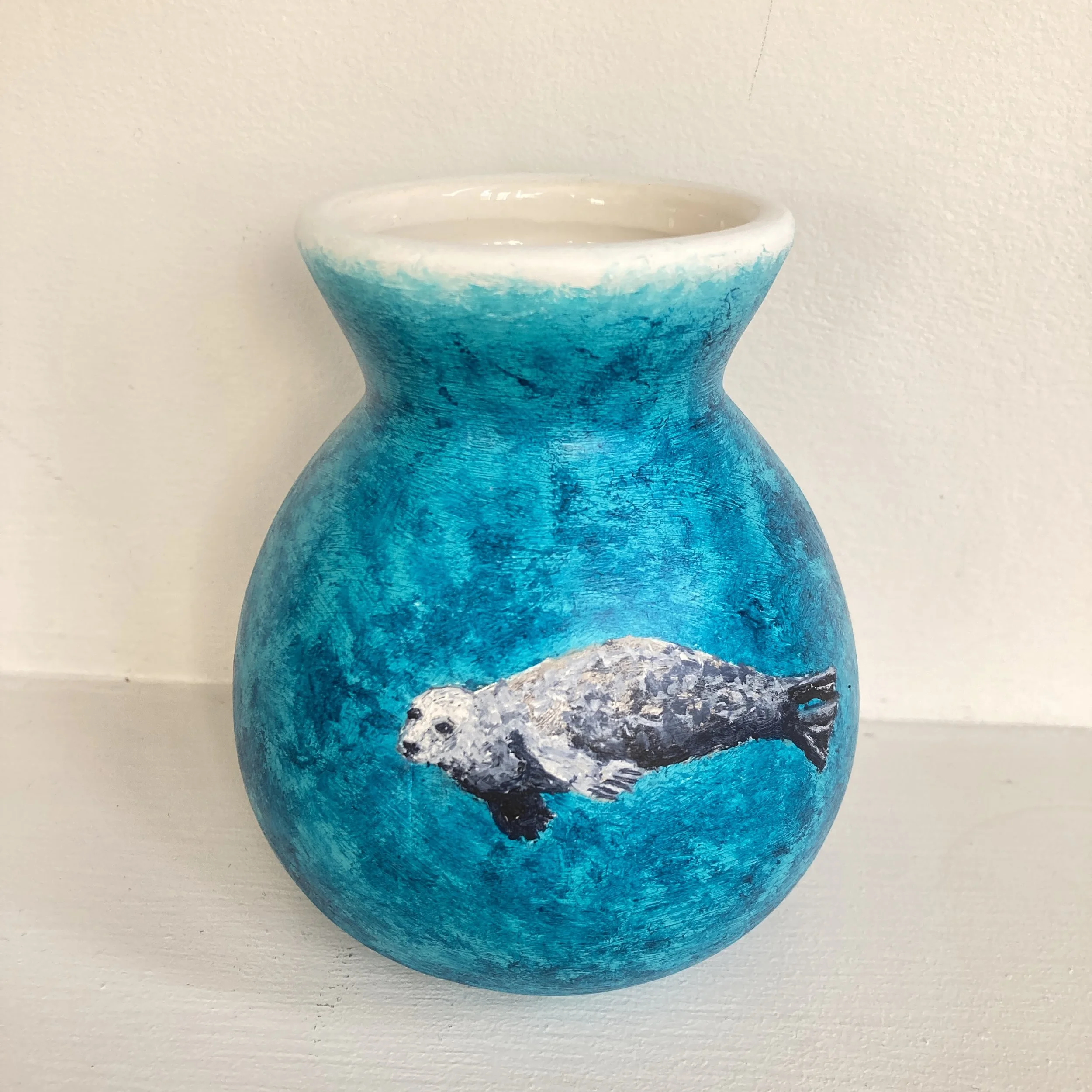Grey Seal Vase, Hand-painted Seascape Ceramic Vase Featuring Grey Seal