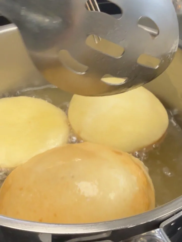 There&rsquo;s something magical about a donut filled with real, fresh filing &mdash; no extract, no shortcuts. Just sweet enough, full fruit, a little love, and a whole lot of dough. Small batch fresh vegan donuts. 🍩FRIDAYS &amp; SATURDAYS only- lim