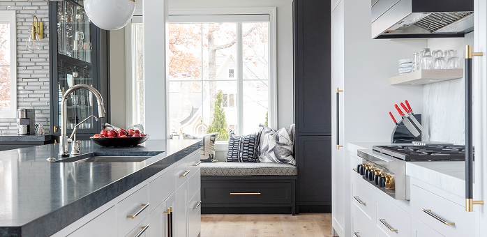 Voluptate velit esse cillum dolore eu fugiat nulla