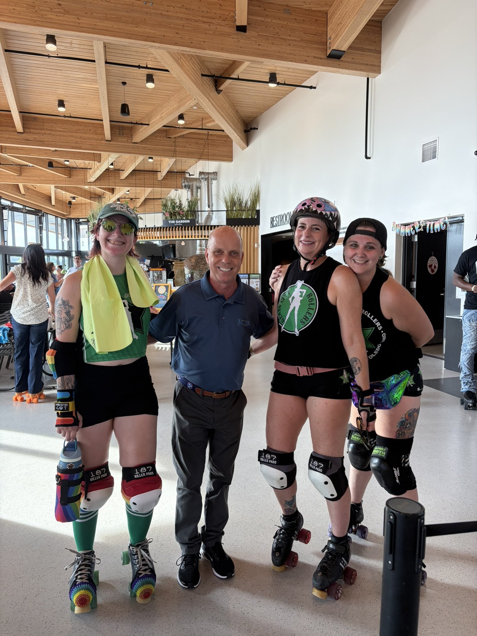 Scott Hamilton CARES Foundation Hosts Sk8 or Scoot Fundraiser