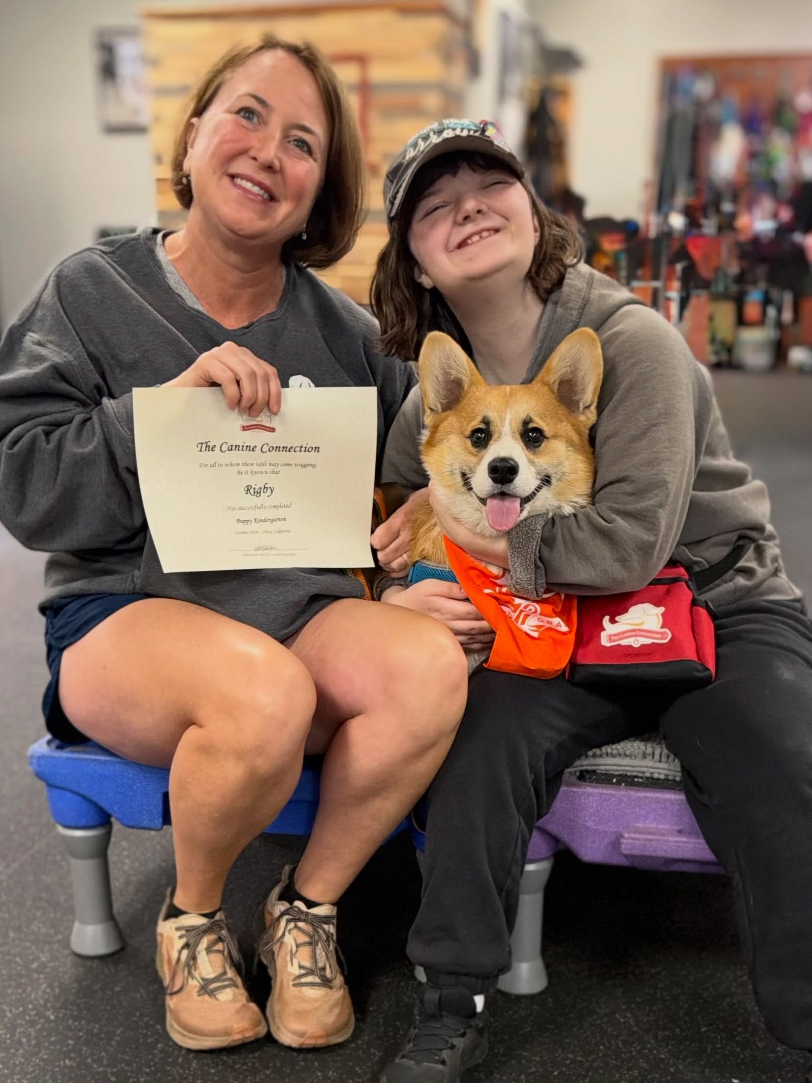 Congratulations to our most recent Puppy Kindergarten grads: Rigby, Yumi, Ginny, Boat, Banks, Bodie, Luna, and Willy! We&rsquo;re so proud of these precious pups and their peeps! Way to go, grads! We can&rsquo;t wait to see you again! 

#thecaninecon