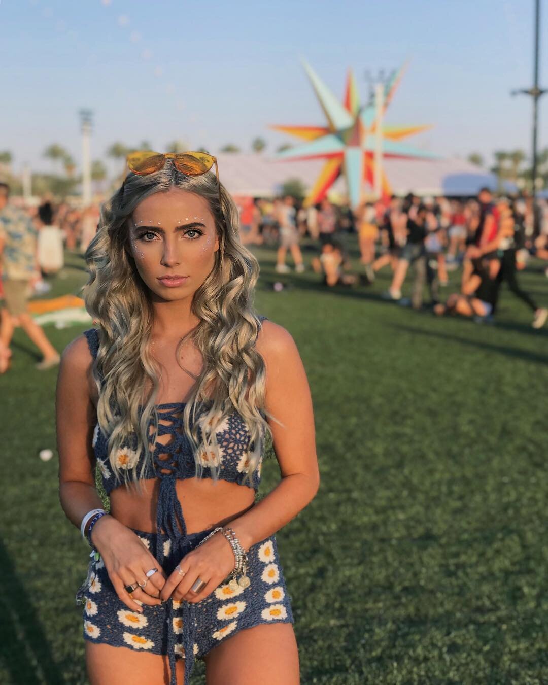 Lexi-Hensler-coachella-spray-tan.jpg