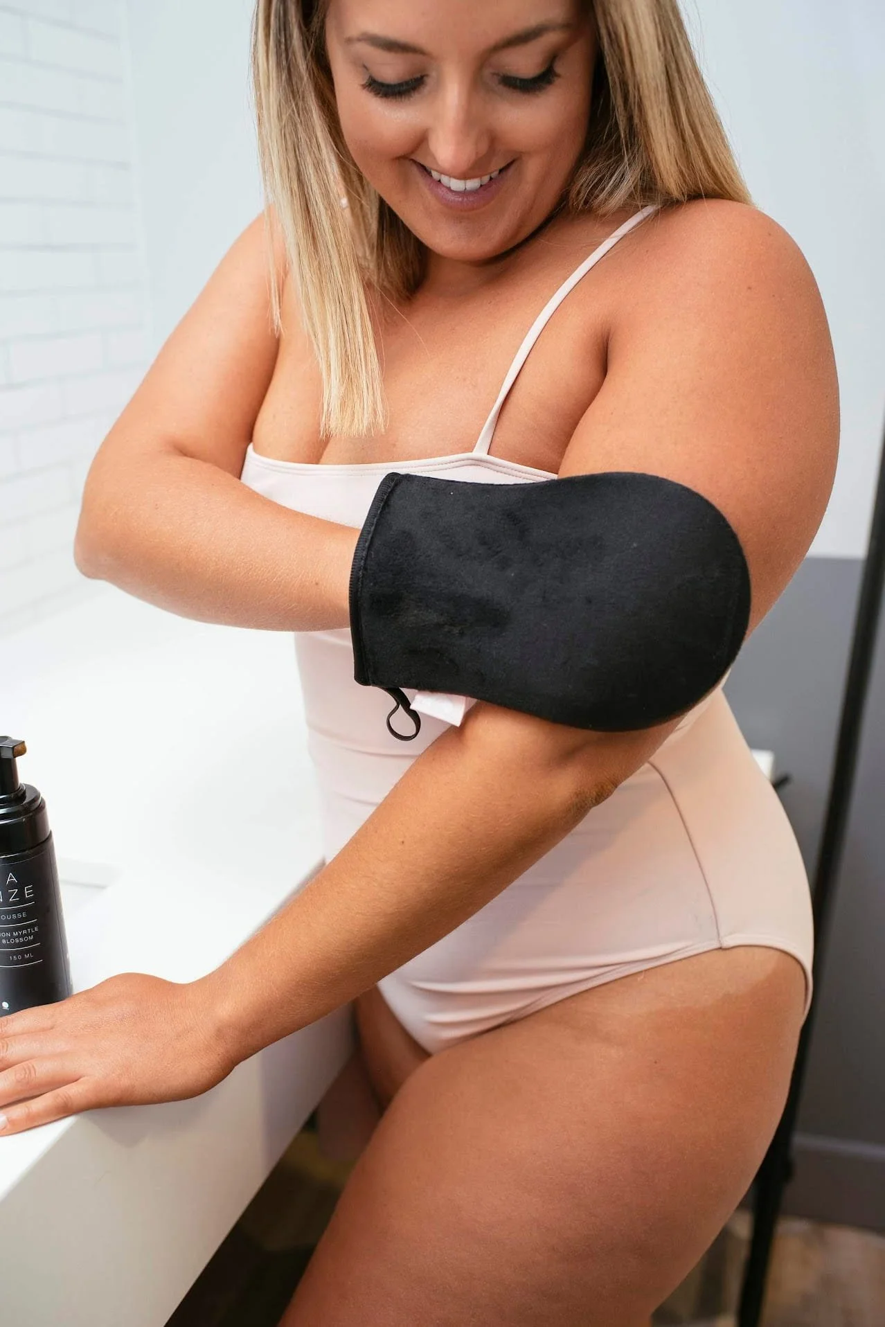 prepare skin for spray tan