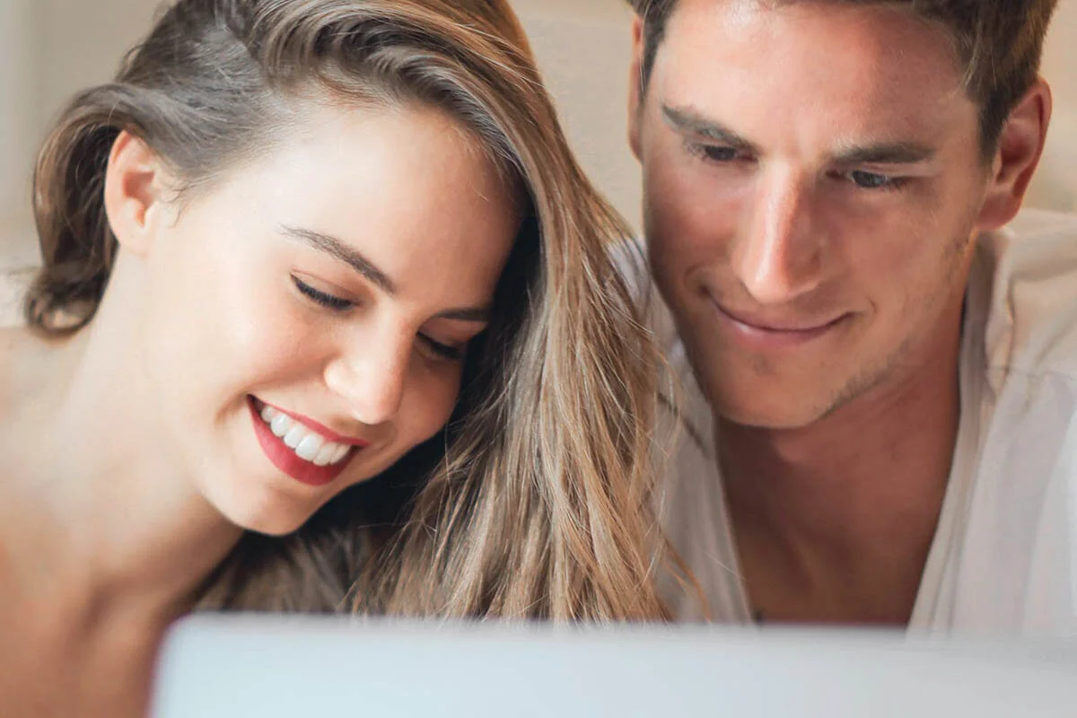 smile couple.jpg