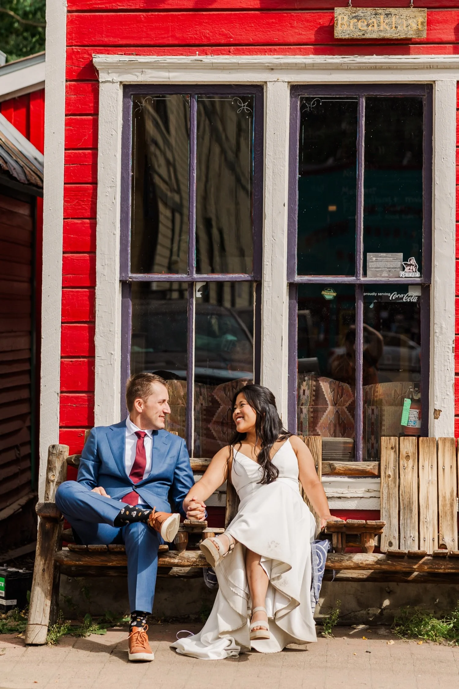53_adventurous-elopement-portraits-in-crested-butte-colorado.jpg